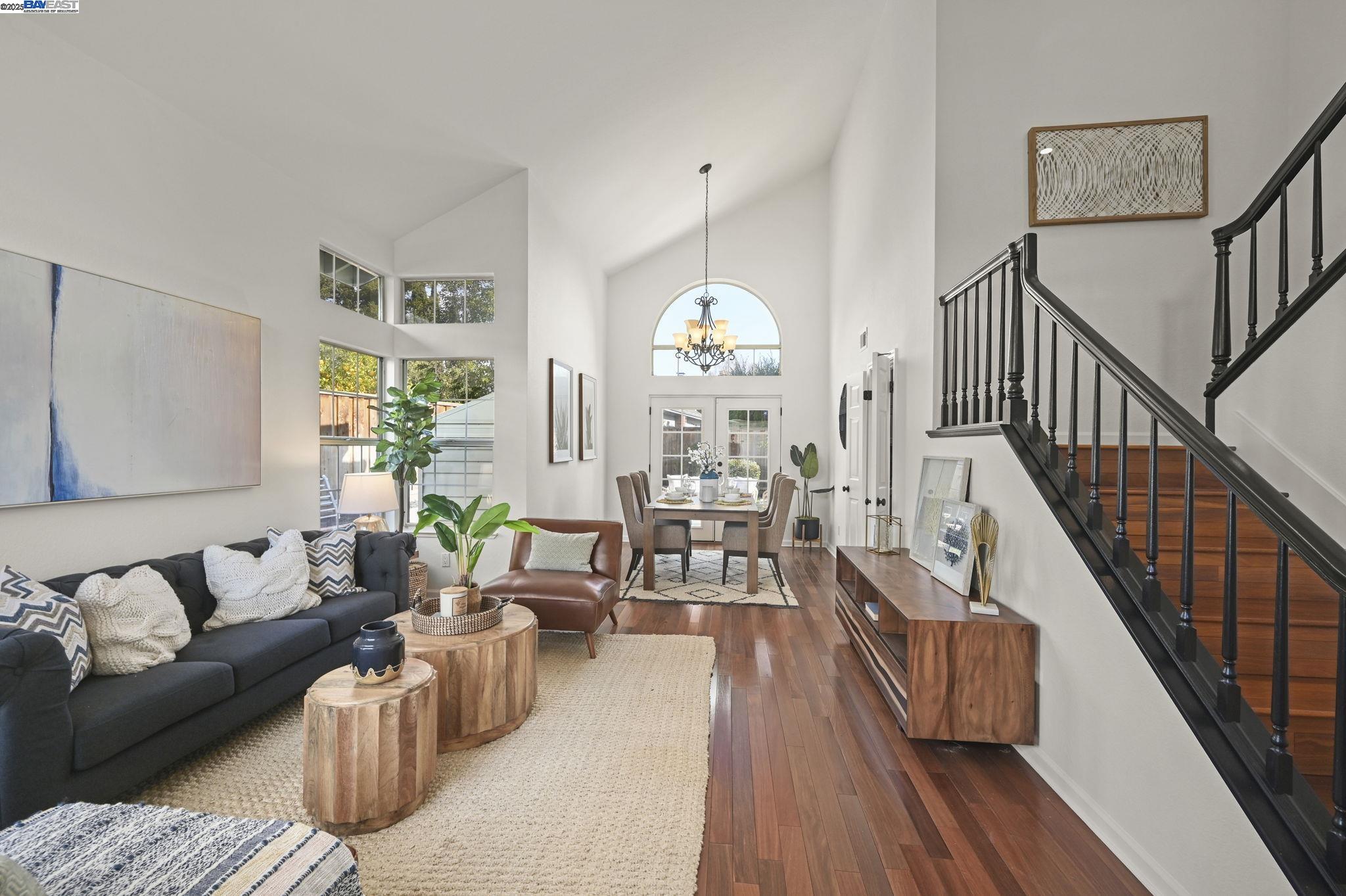 7747 Squirrel Creek Cir