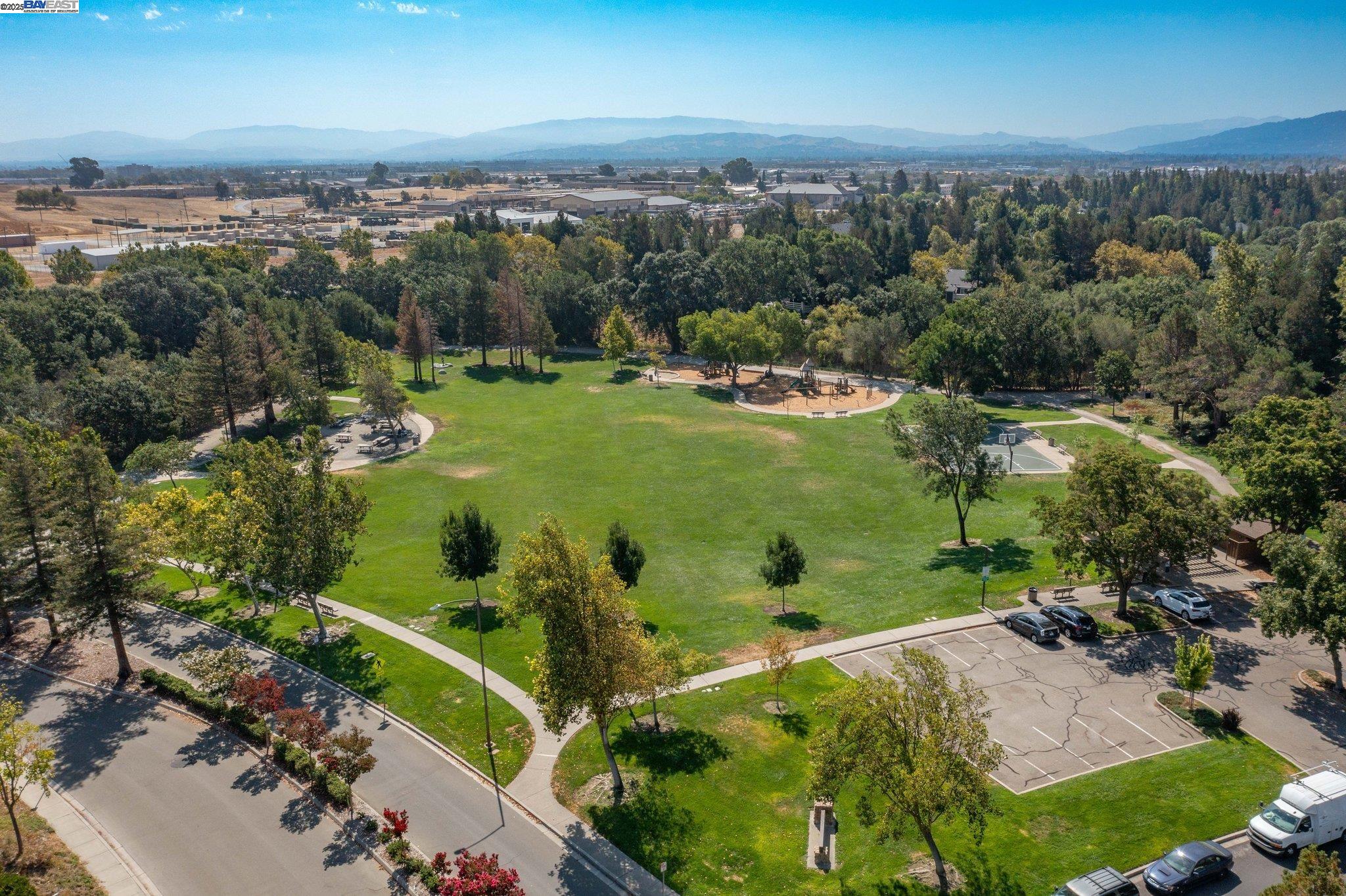 7747 Squirrel Creek Cir