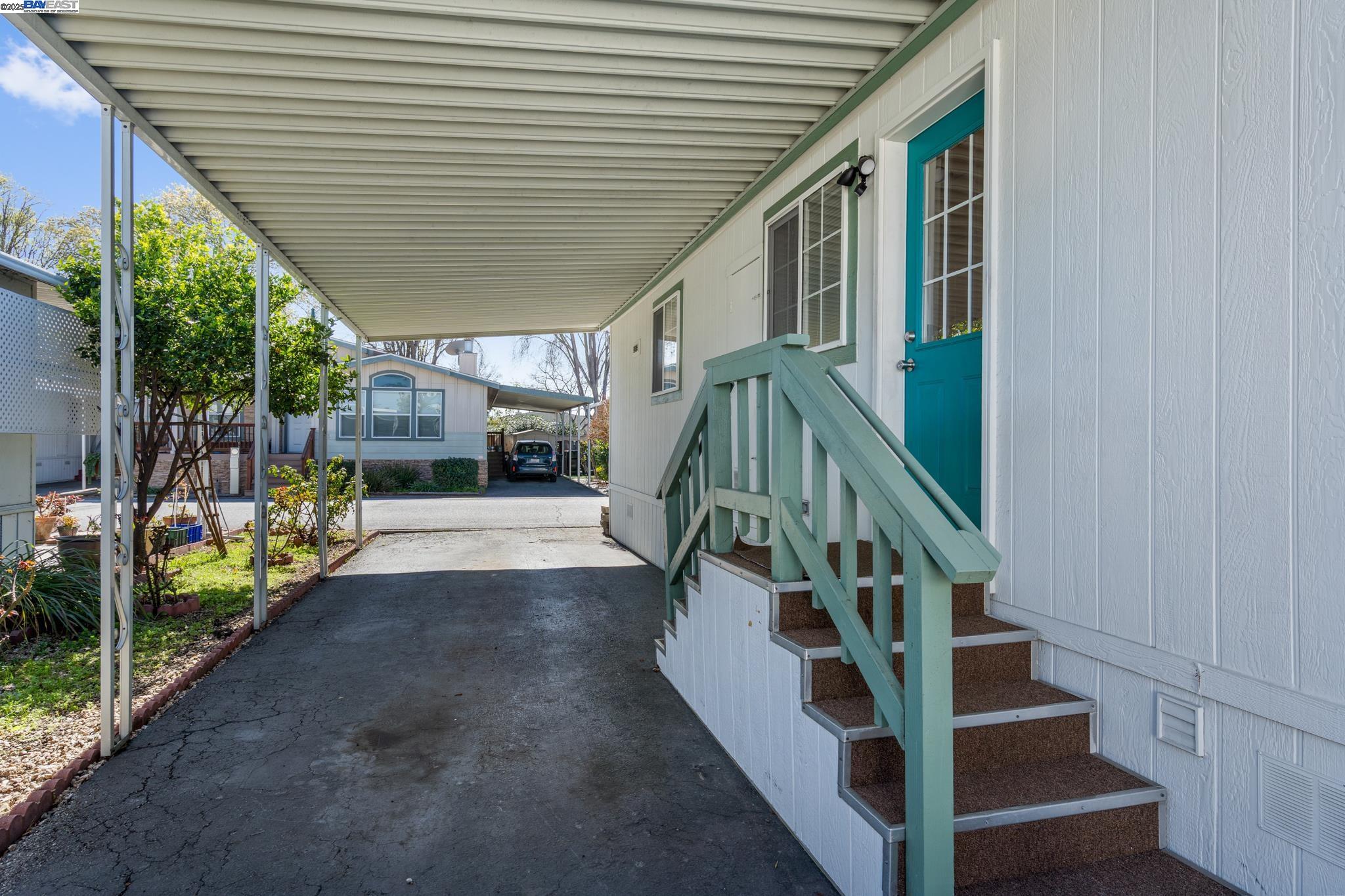 1085 Tasman Dr #379 SPC 379