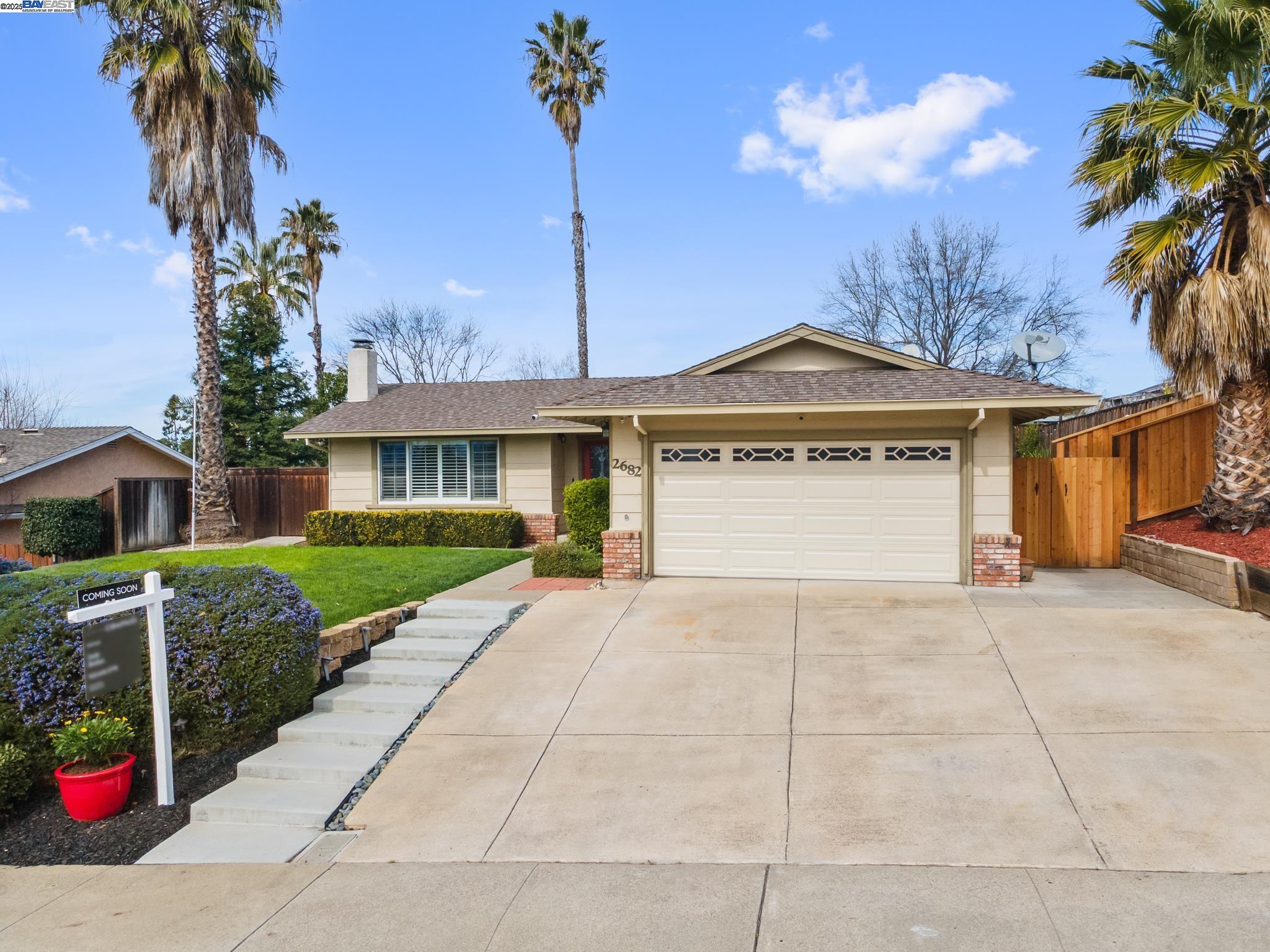 2682 Pickfair Ln