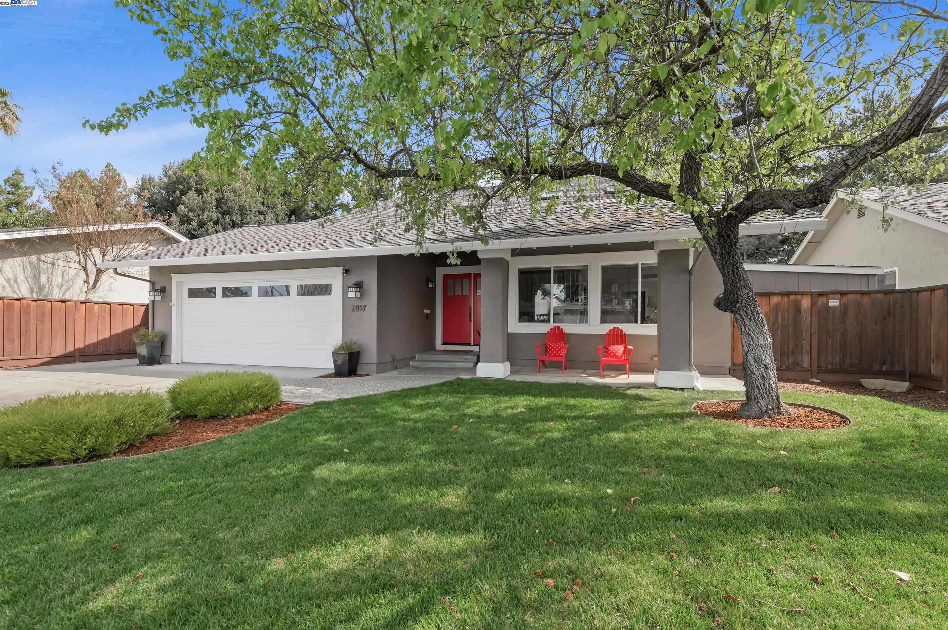 2057 Foxswallow Rd