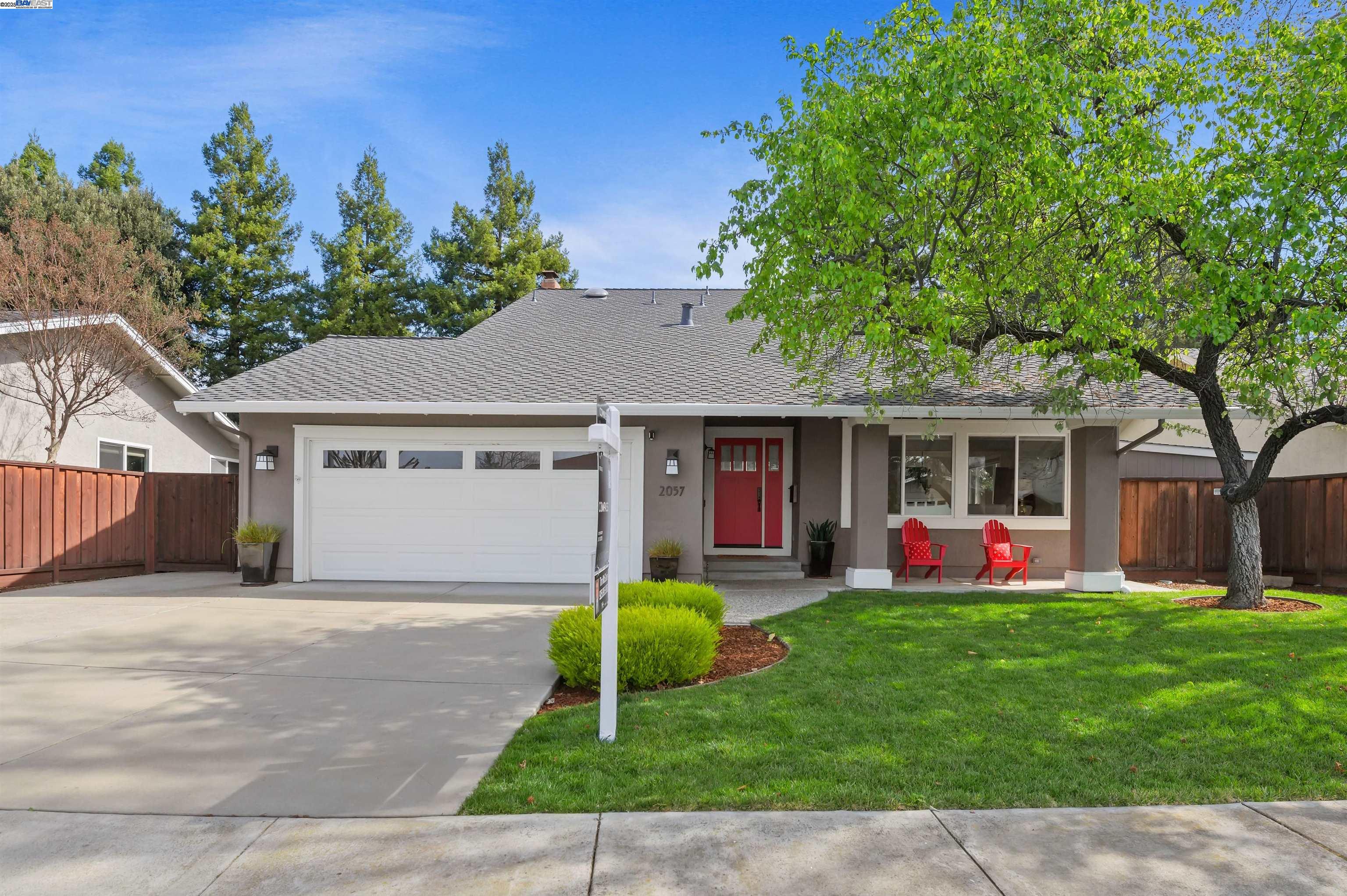2057 Foxswallow Rd