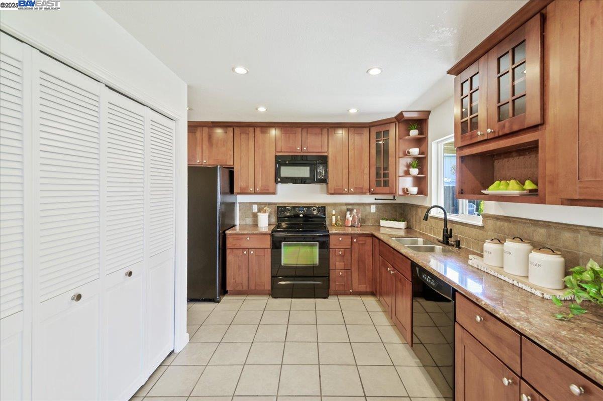 414 Brighton Way
