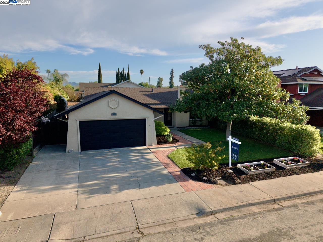 414 Brighton Way