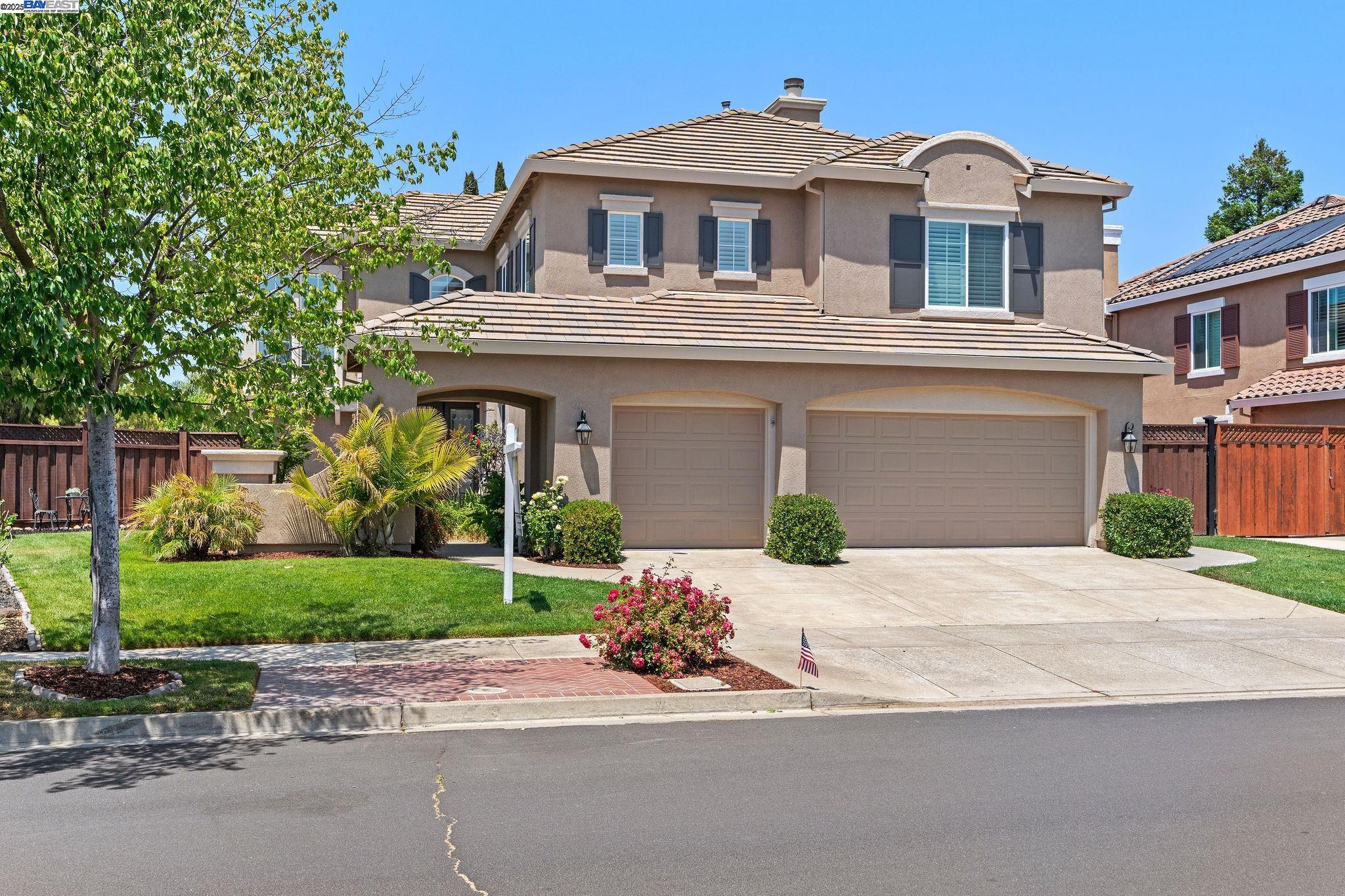 138 Tourmaline Ave