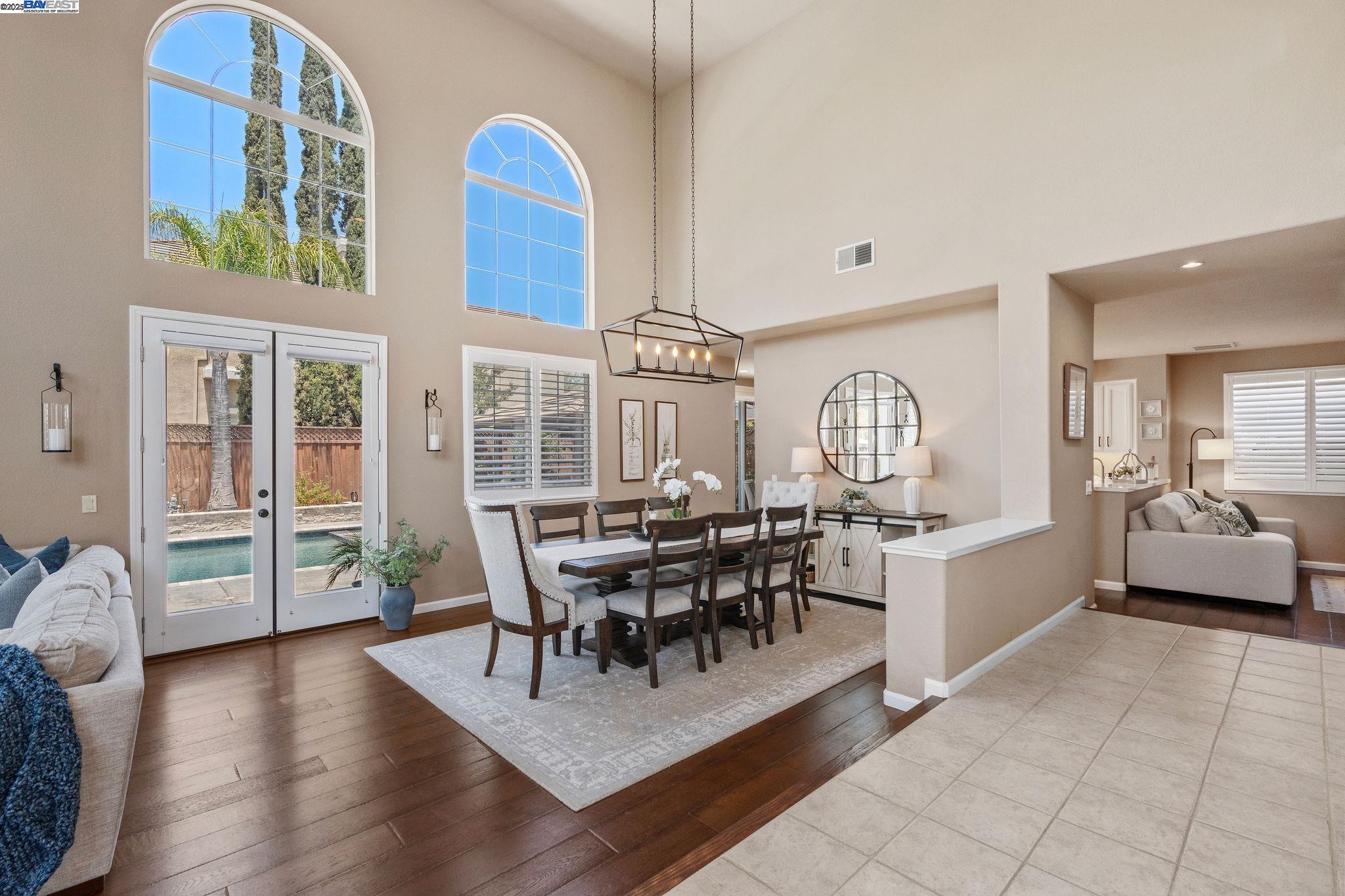 138 Tourmaline Ave
