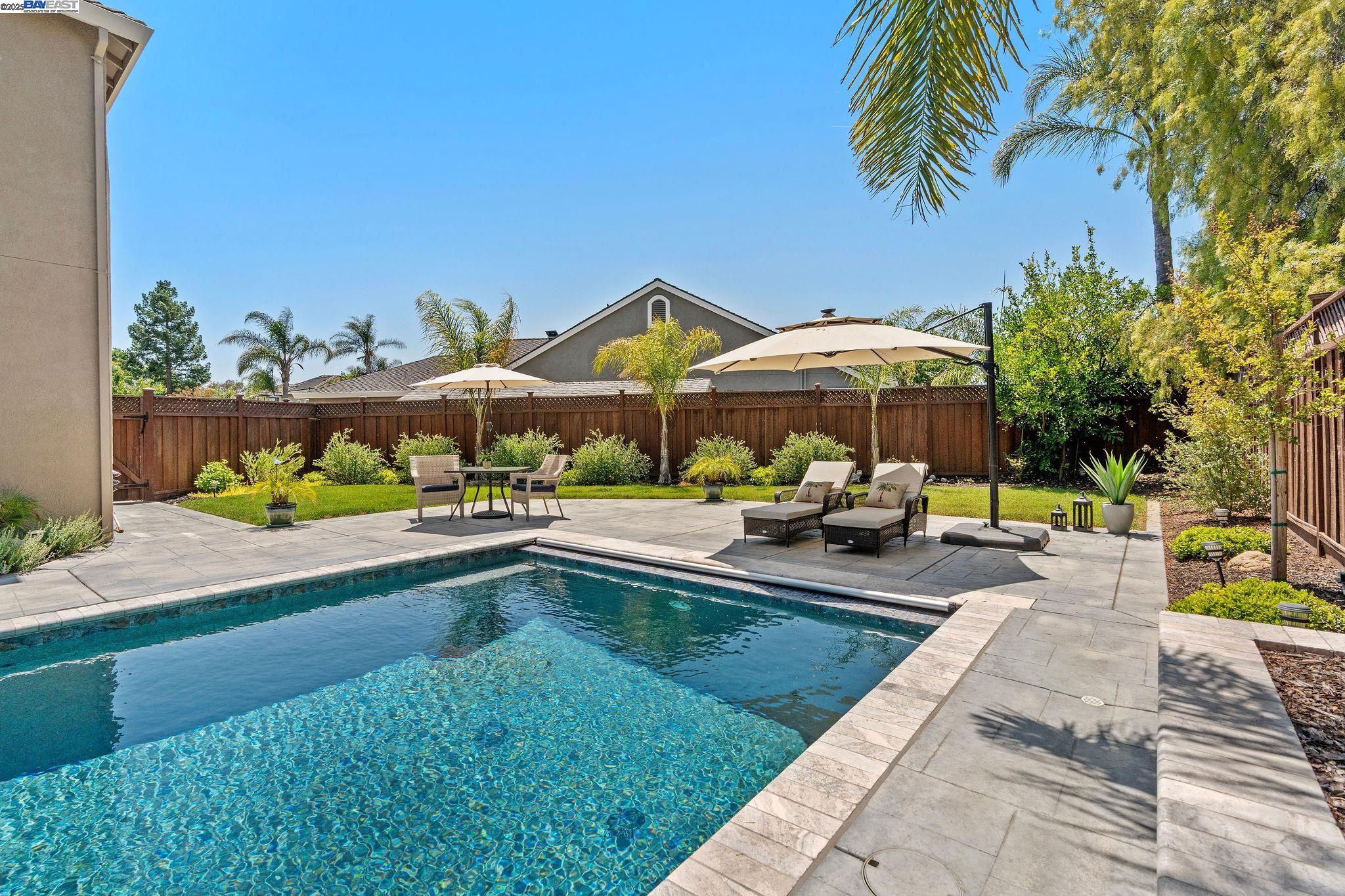 138 Tourmaline Ave