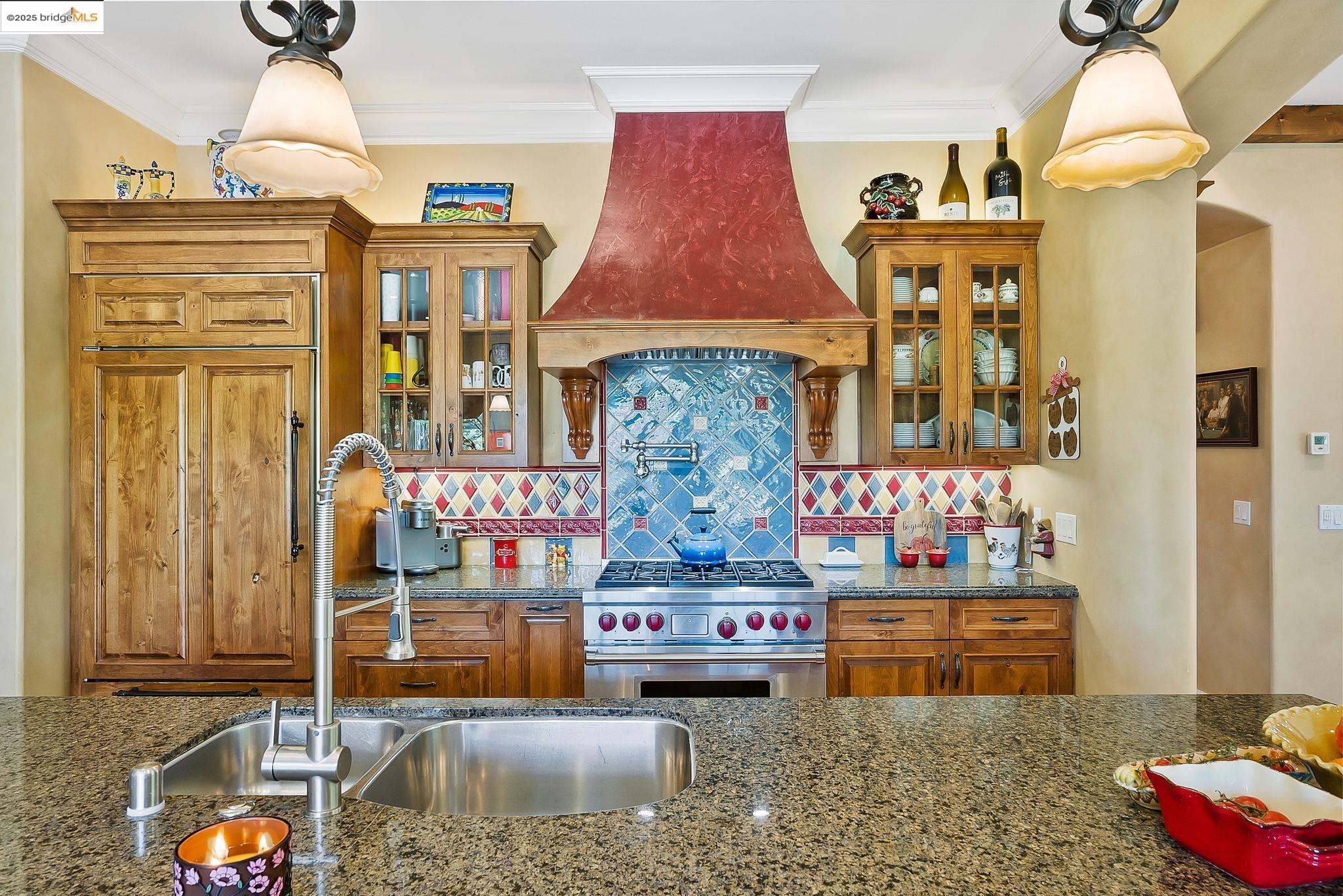 1901 Buena Vista Ave