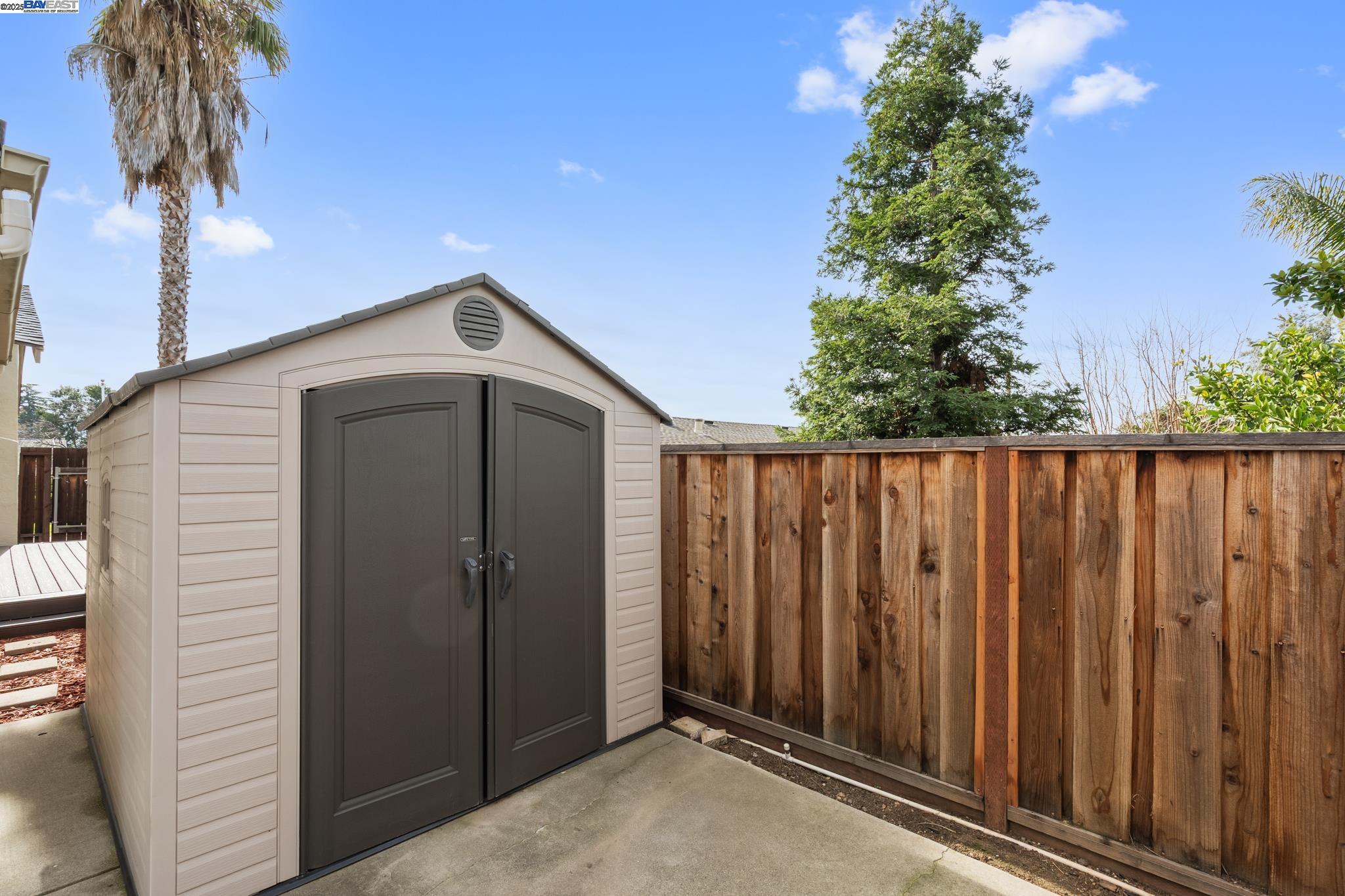 2682 Pickfair Ln