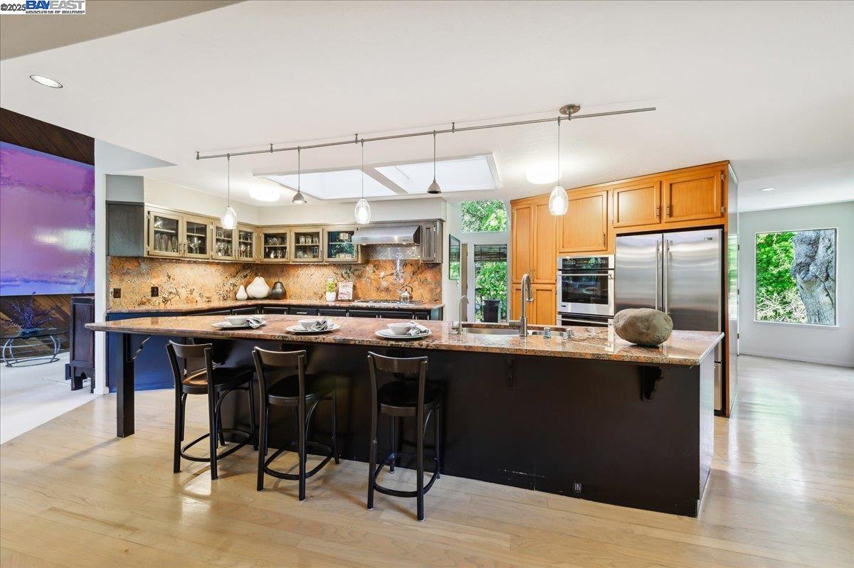391 Oak Ln