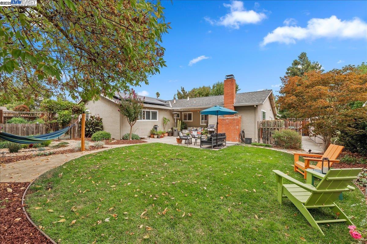 2474 Tanager Dr