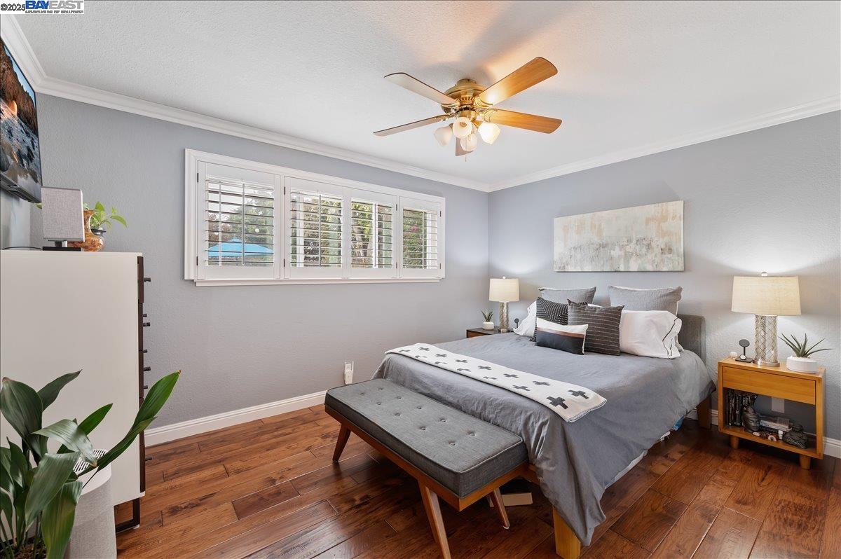 2474 Tanager Dr