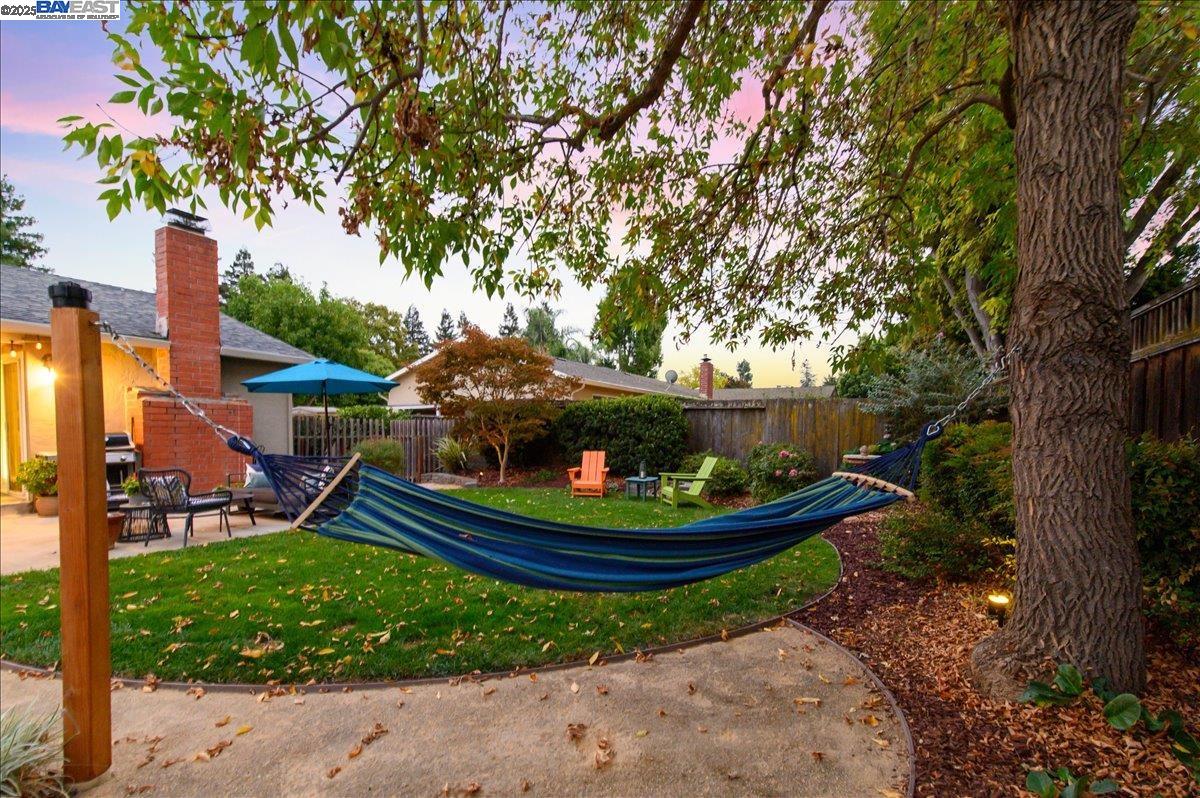 2474 Tanager Dr