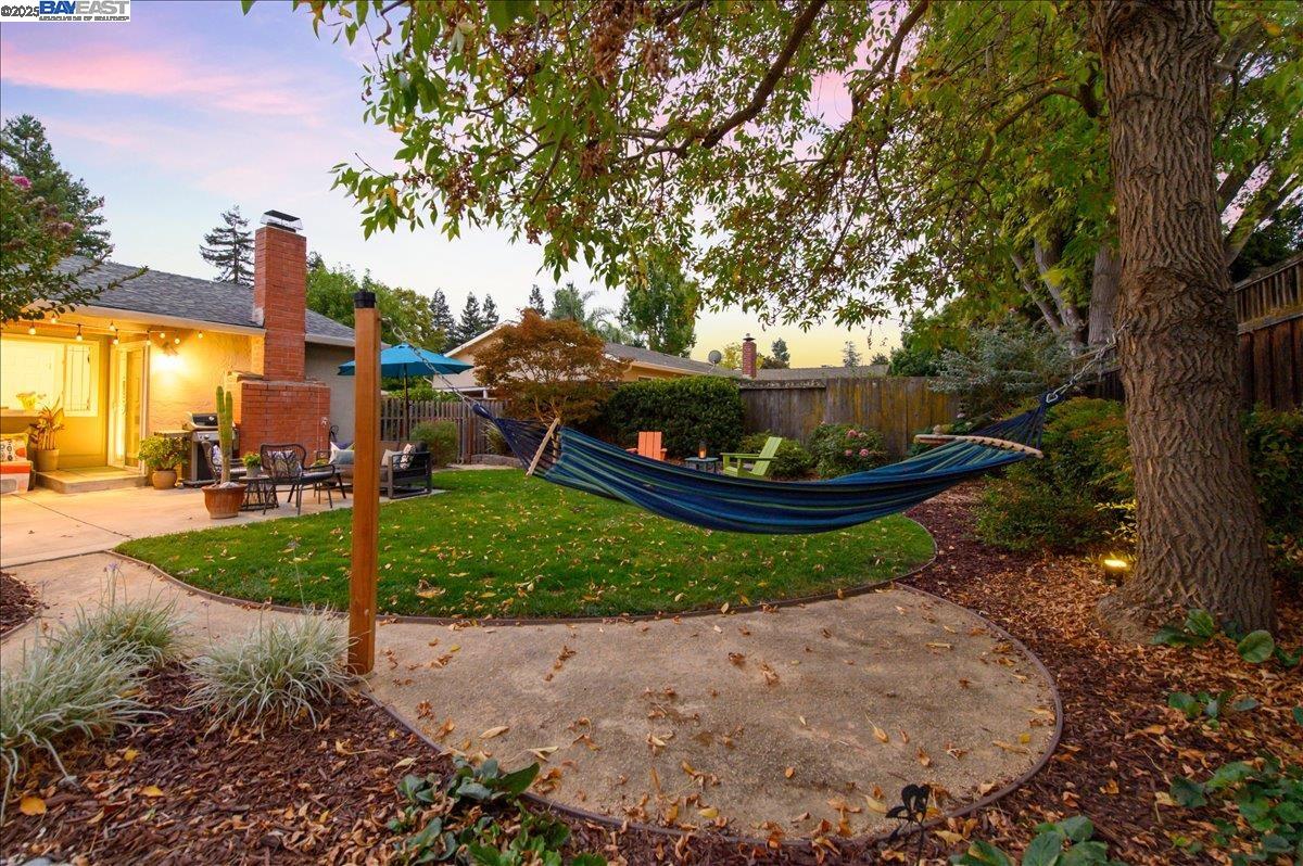 2474 Tanager Dr