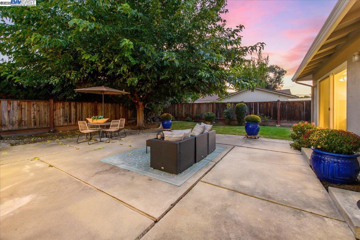2320 Sandpiper Way, Pleasanton