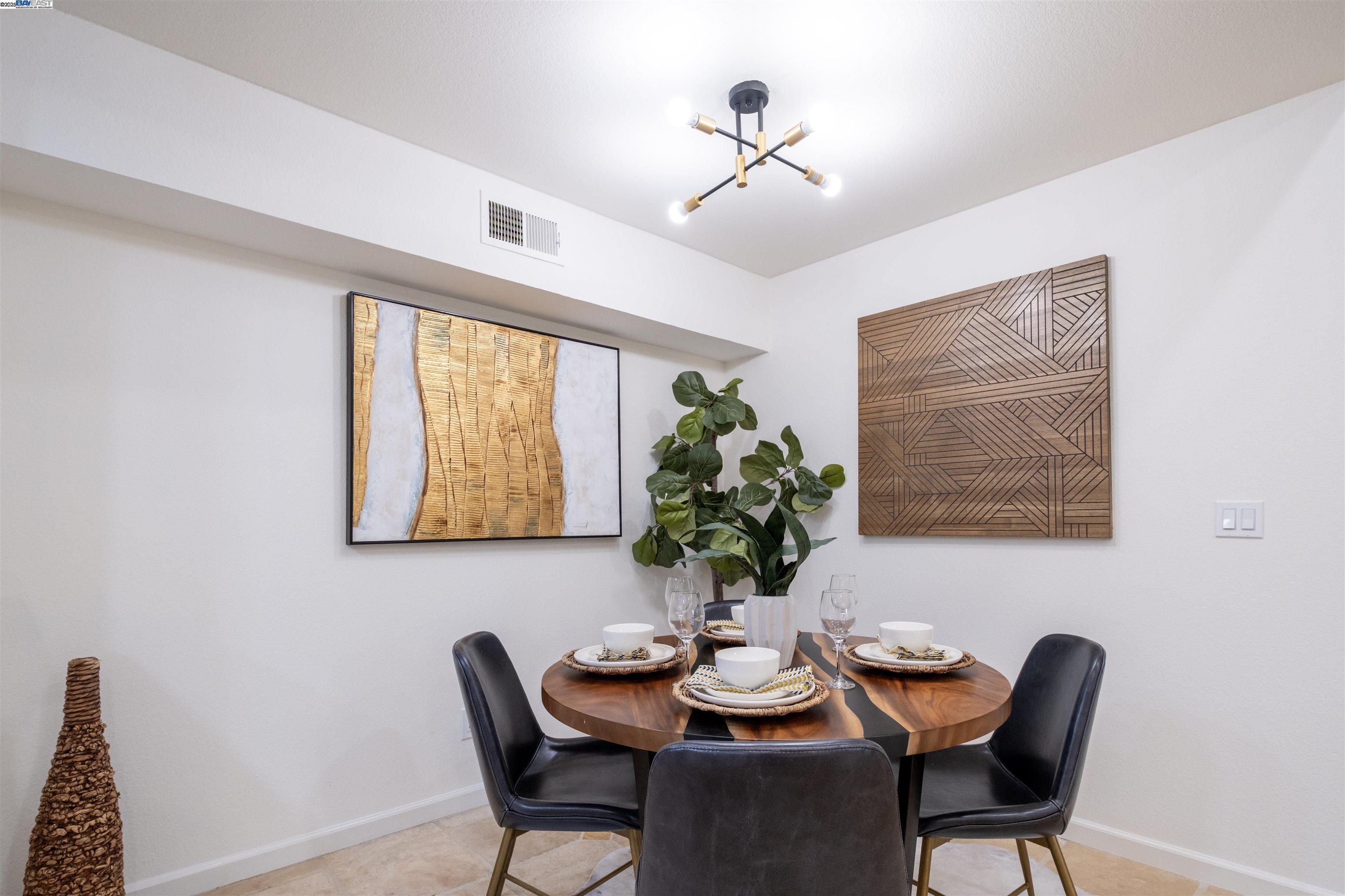 285 Reflections Dr # 23