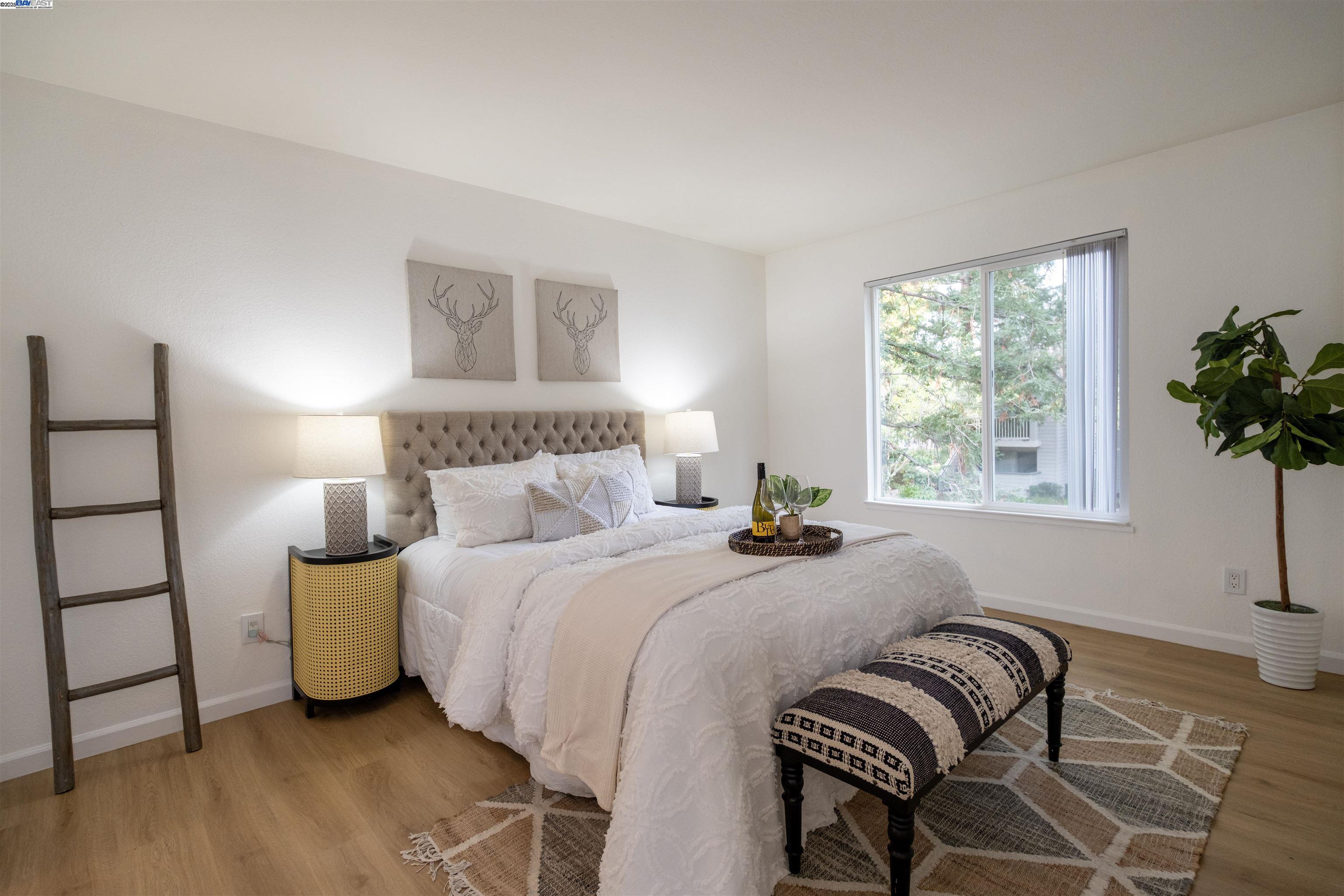 285 Reflections Dr # 23