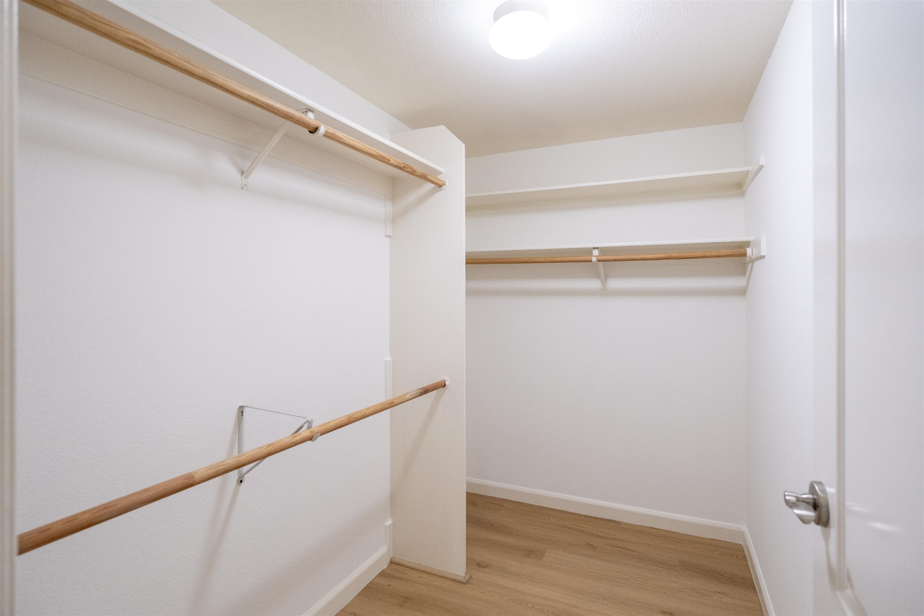 285 Reflections Dr # 23