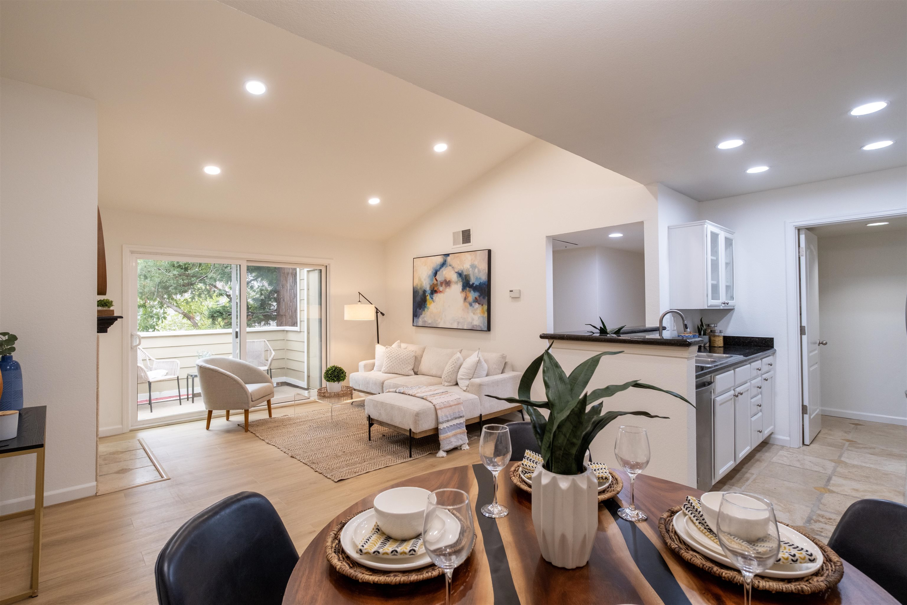 285 Reflections Dr # 23