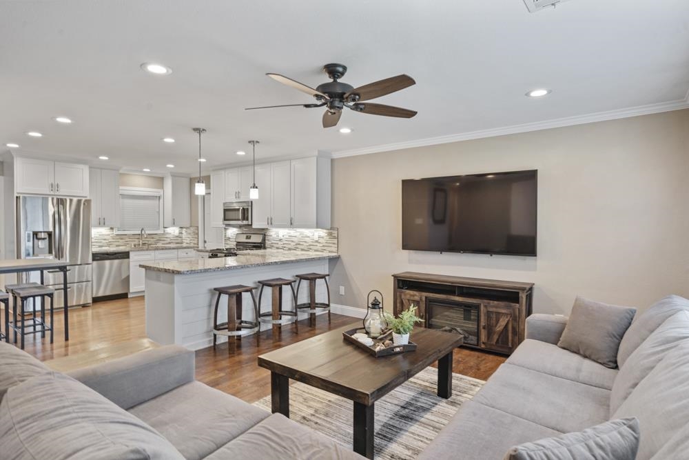 1209 Duffy Way