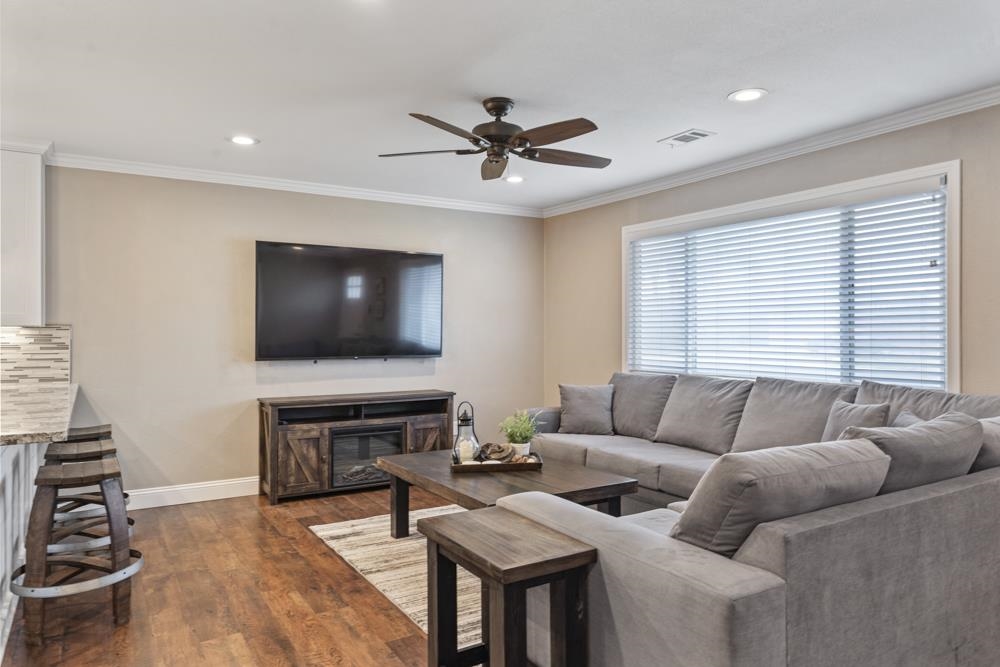 1209 Duffy Way