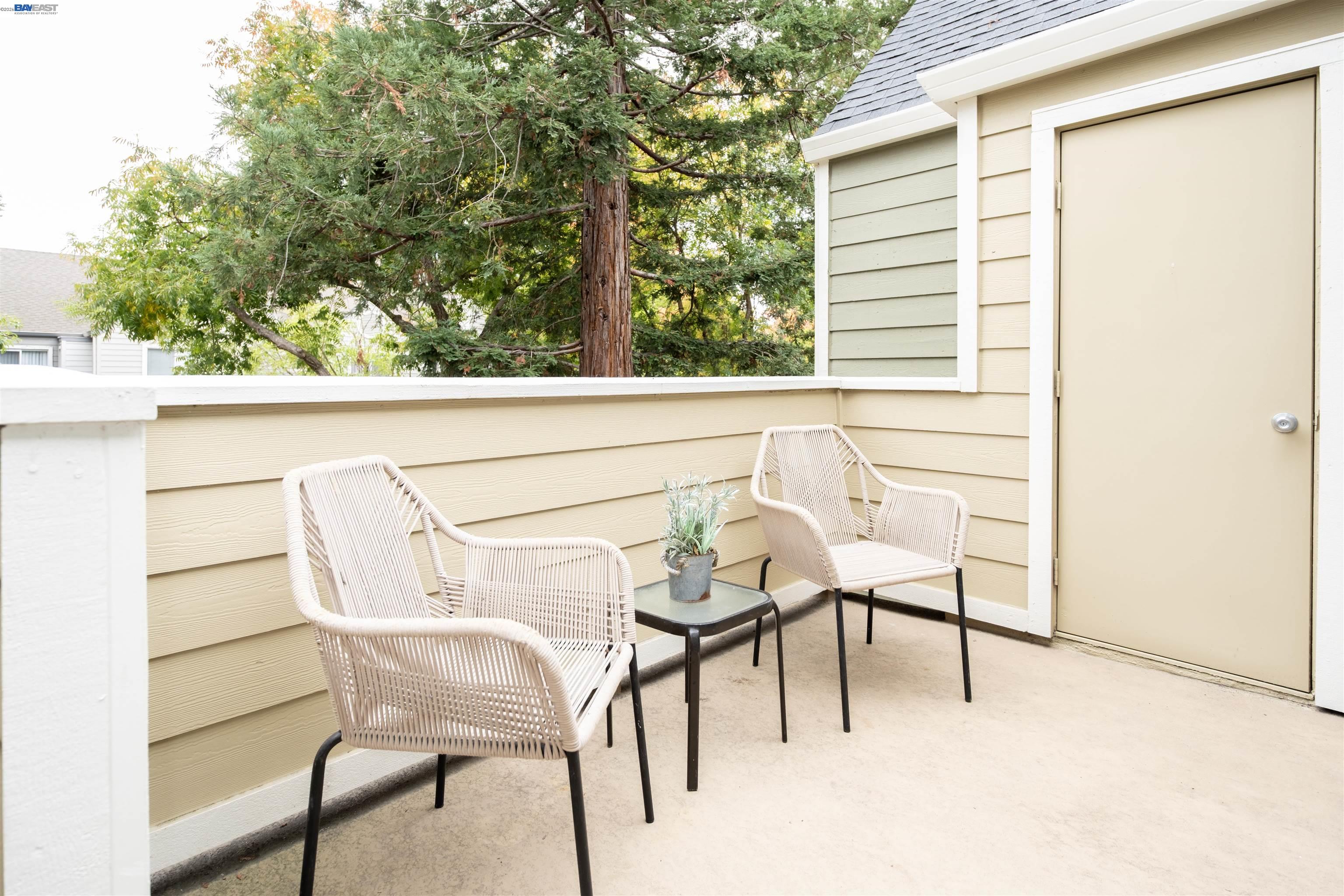 285 Reflections Dr # 23