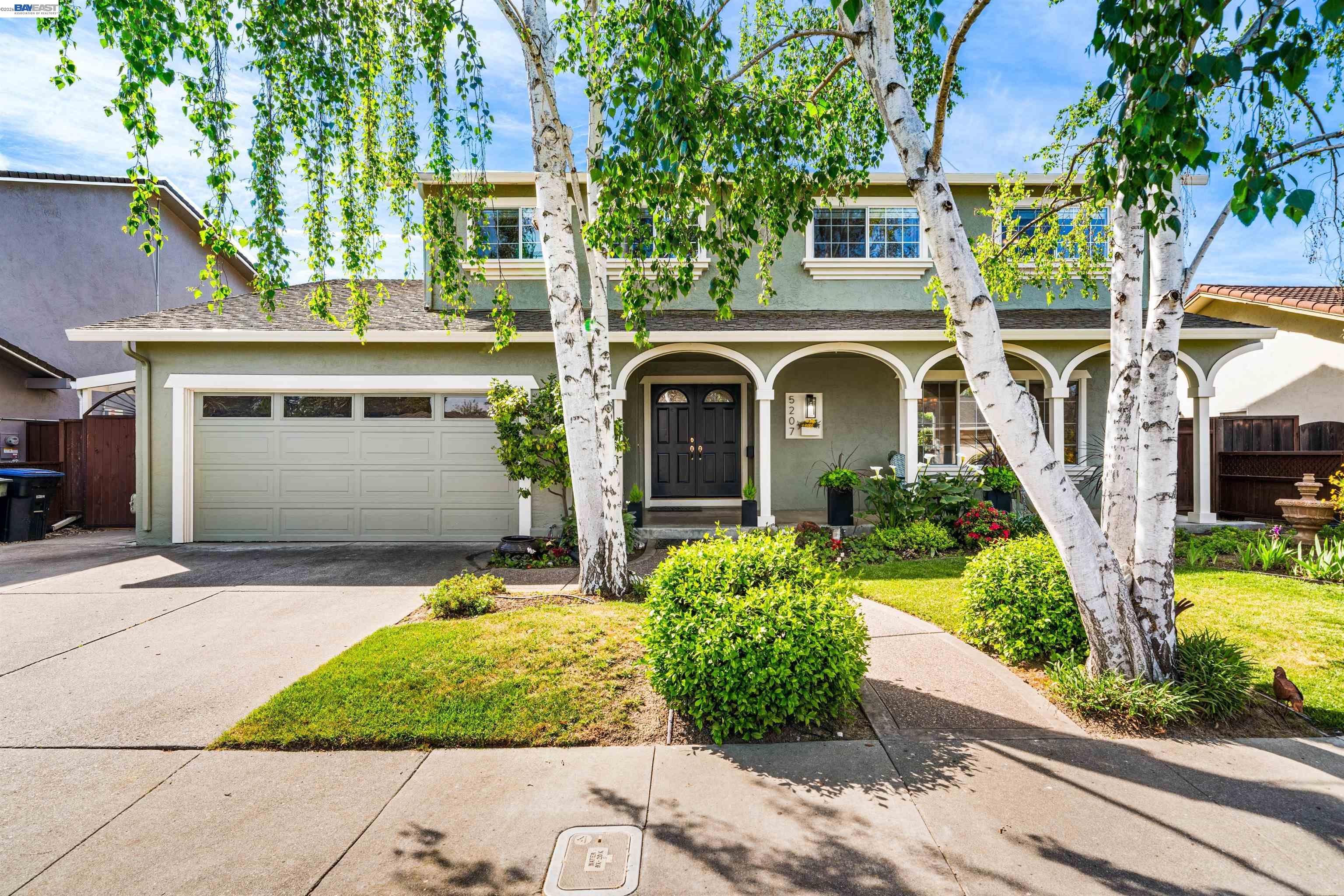 5207 Crestline Way