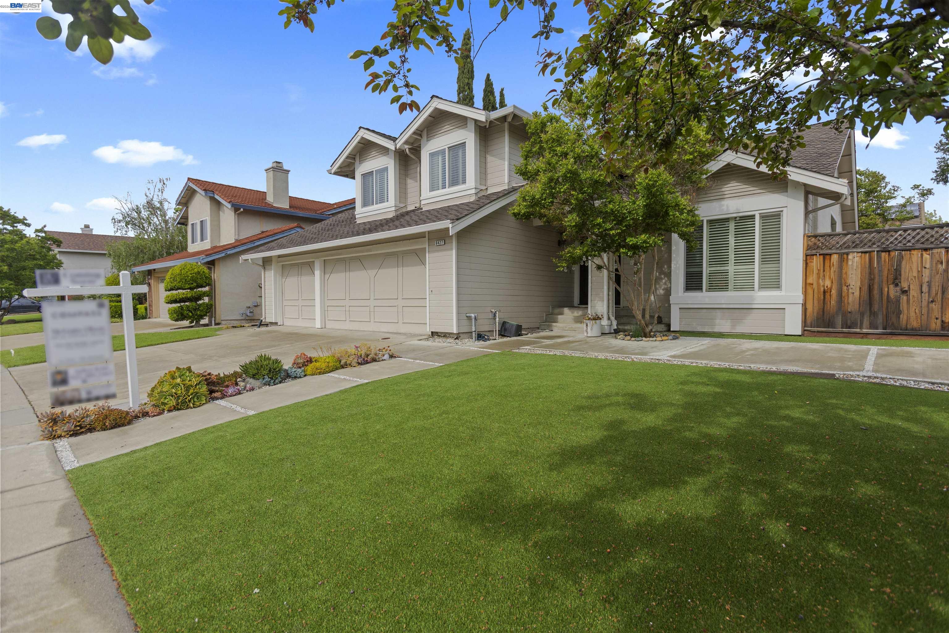 6427 Paseo Santa Maria