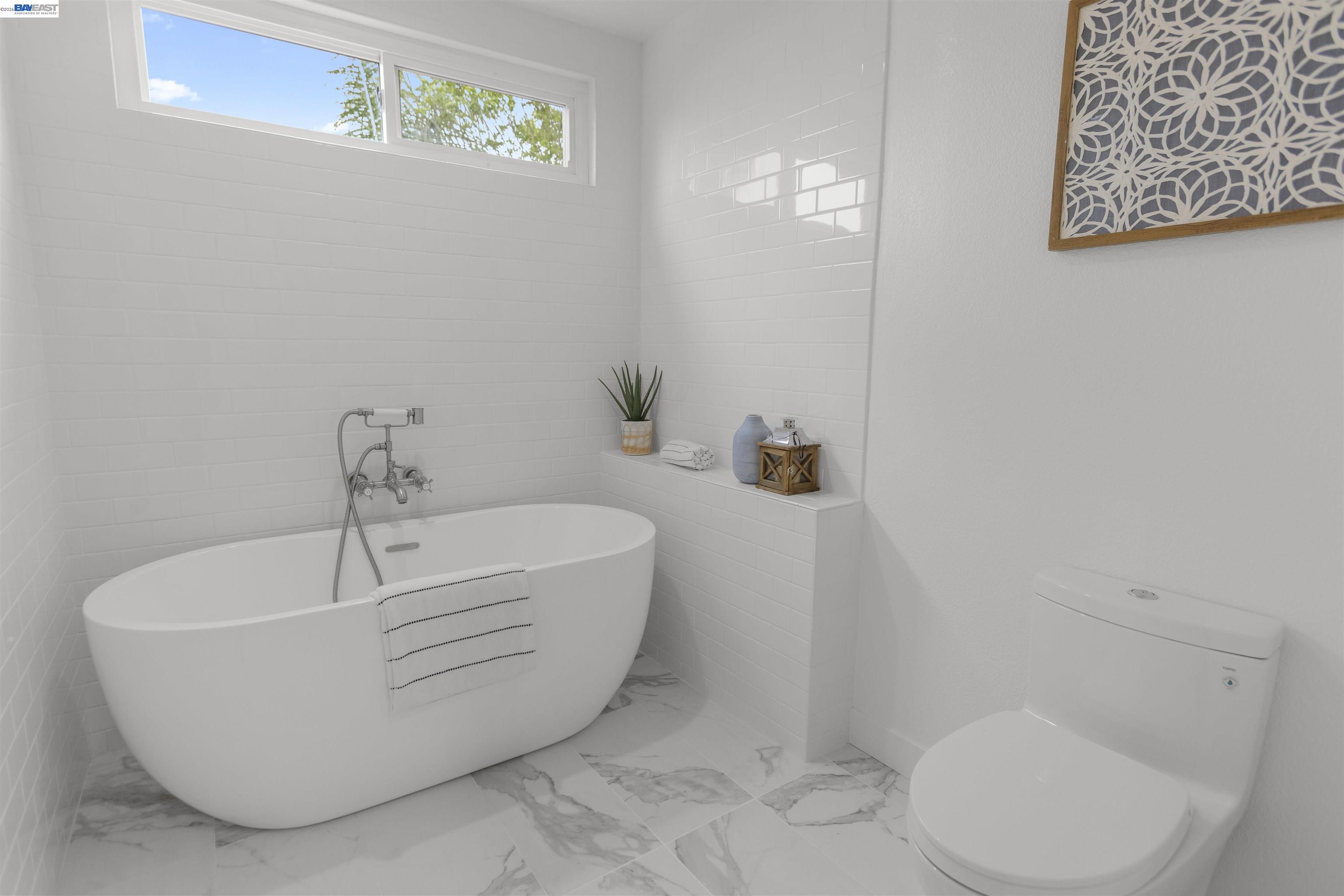 6427 Paseo Santa Maria