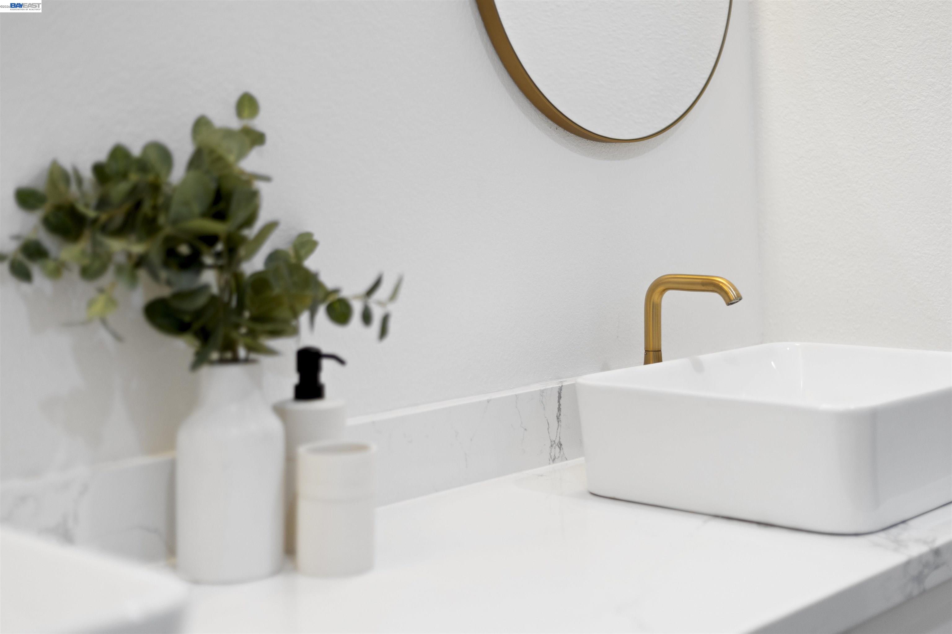 6427 Paseo Santa Maria