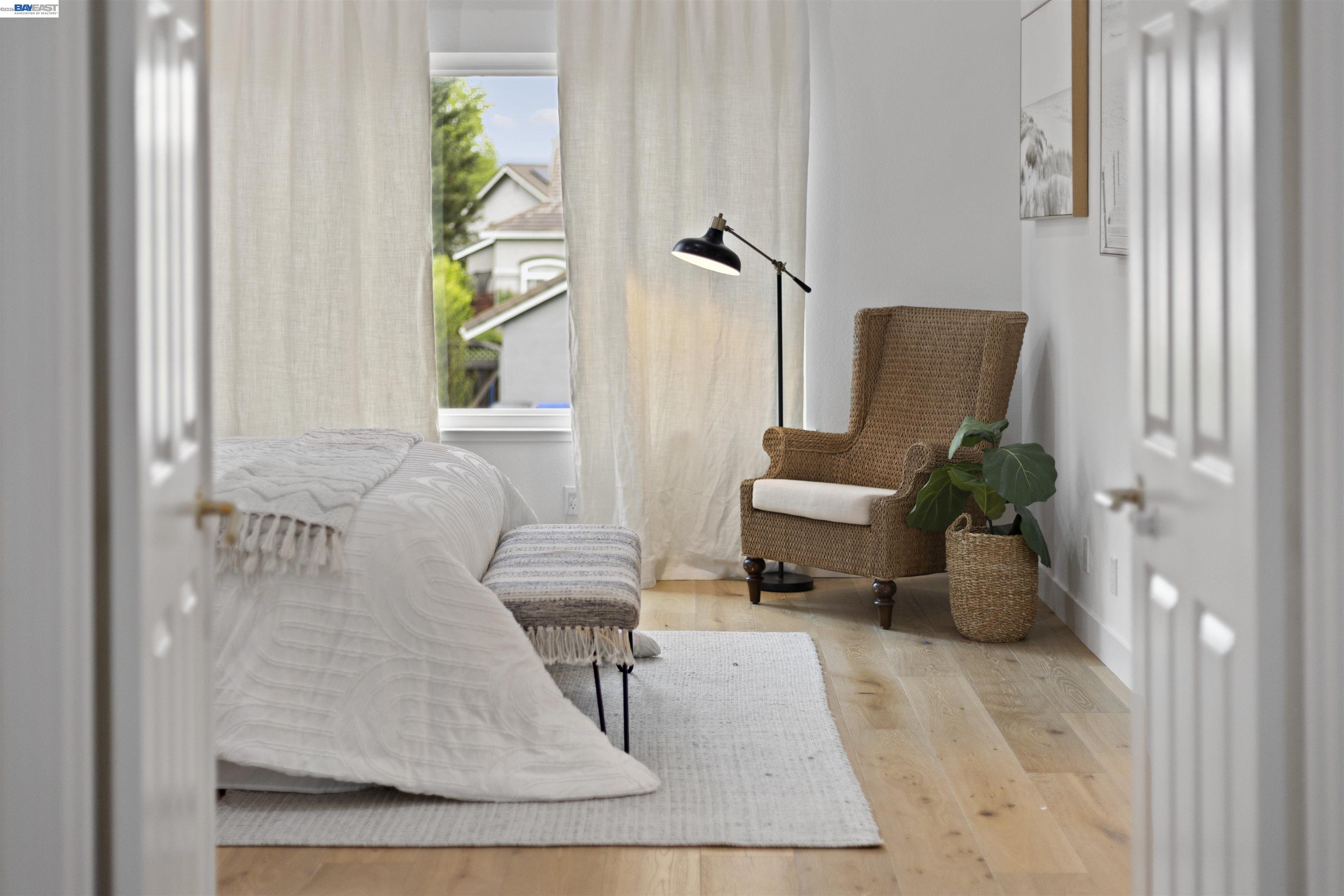 6427 Paseo Santa Maria