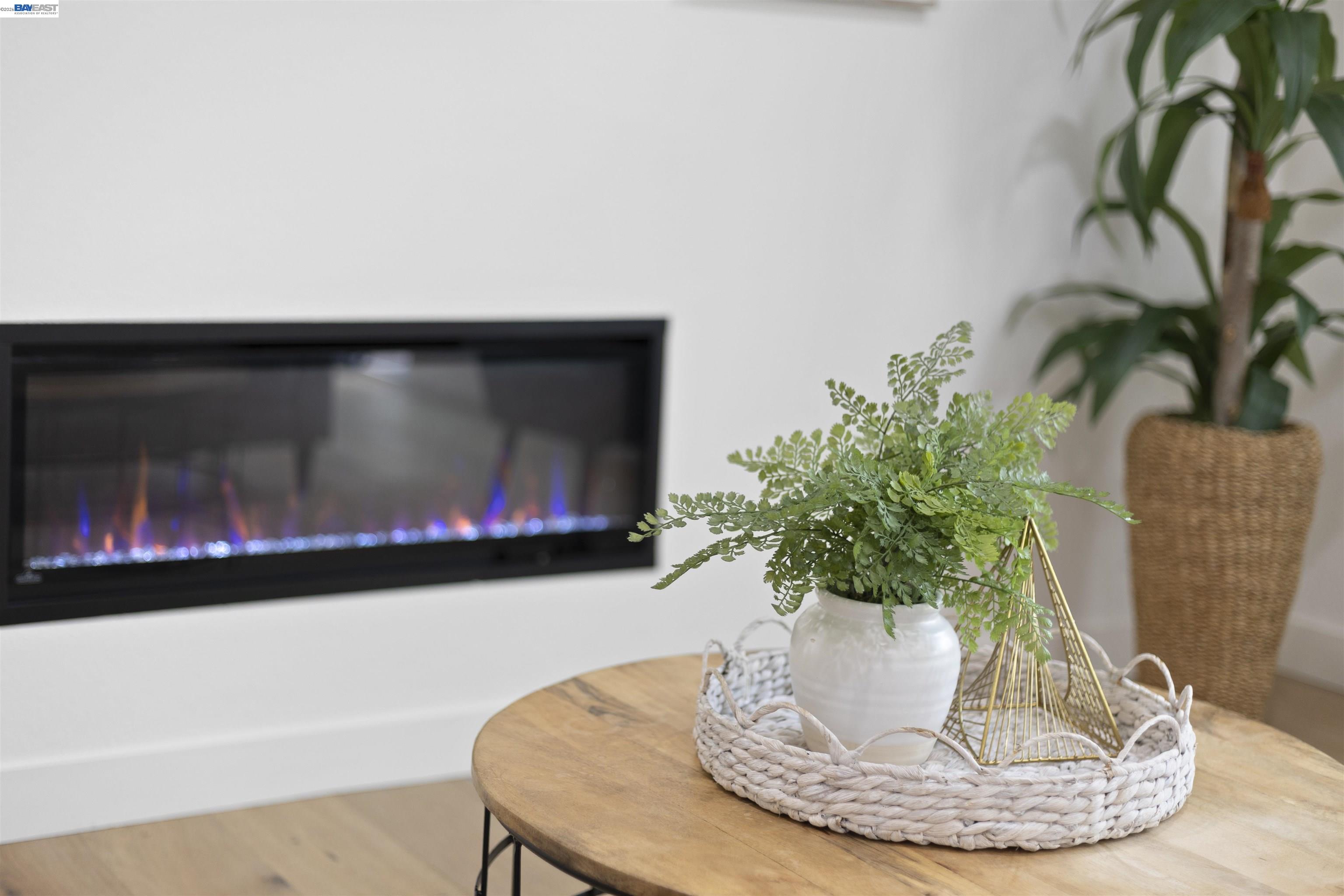 6427 Paseo Santa Maria