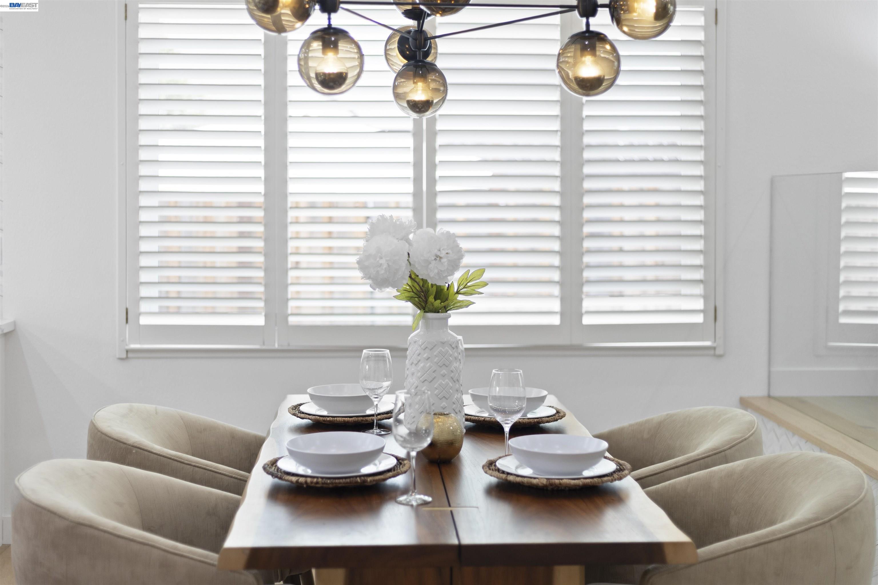 6427 Paseo Santa Maria