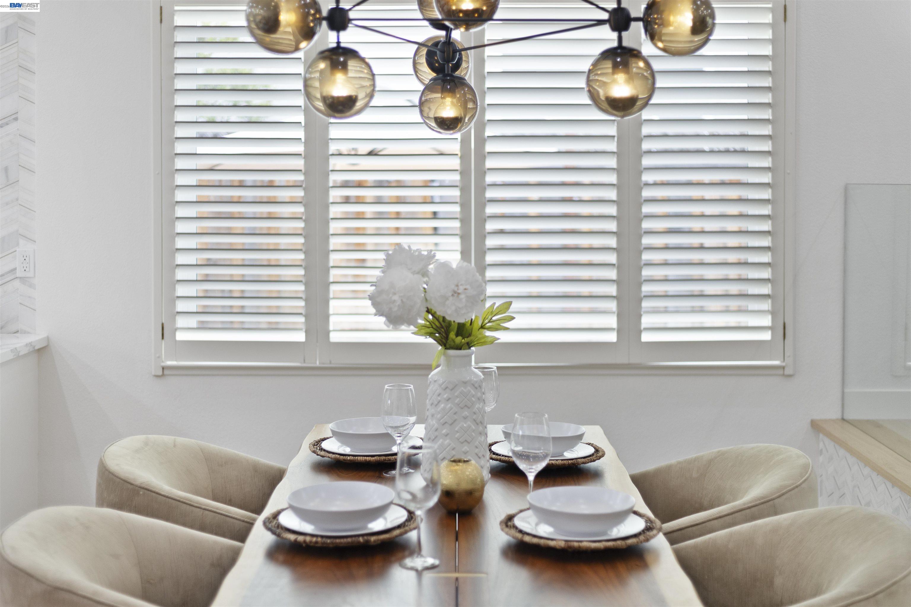 6427 Paseo Santa Maria