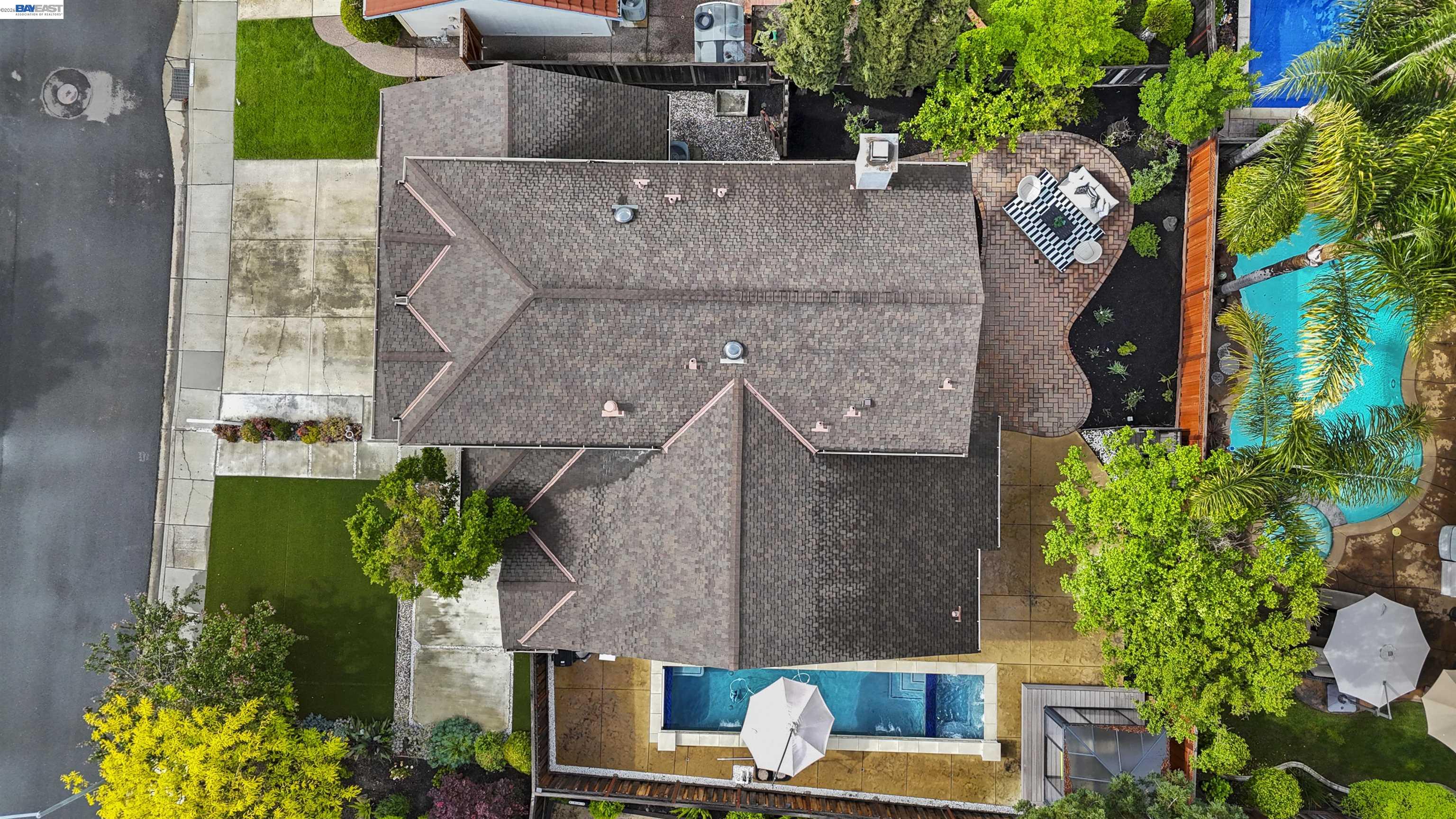 6427 Paseo Santa Maria