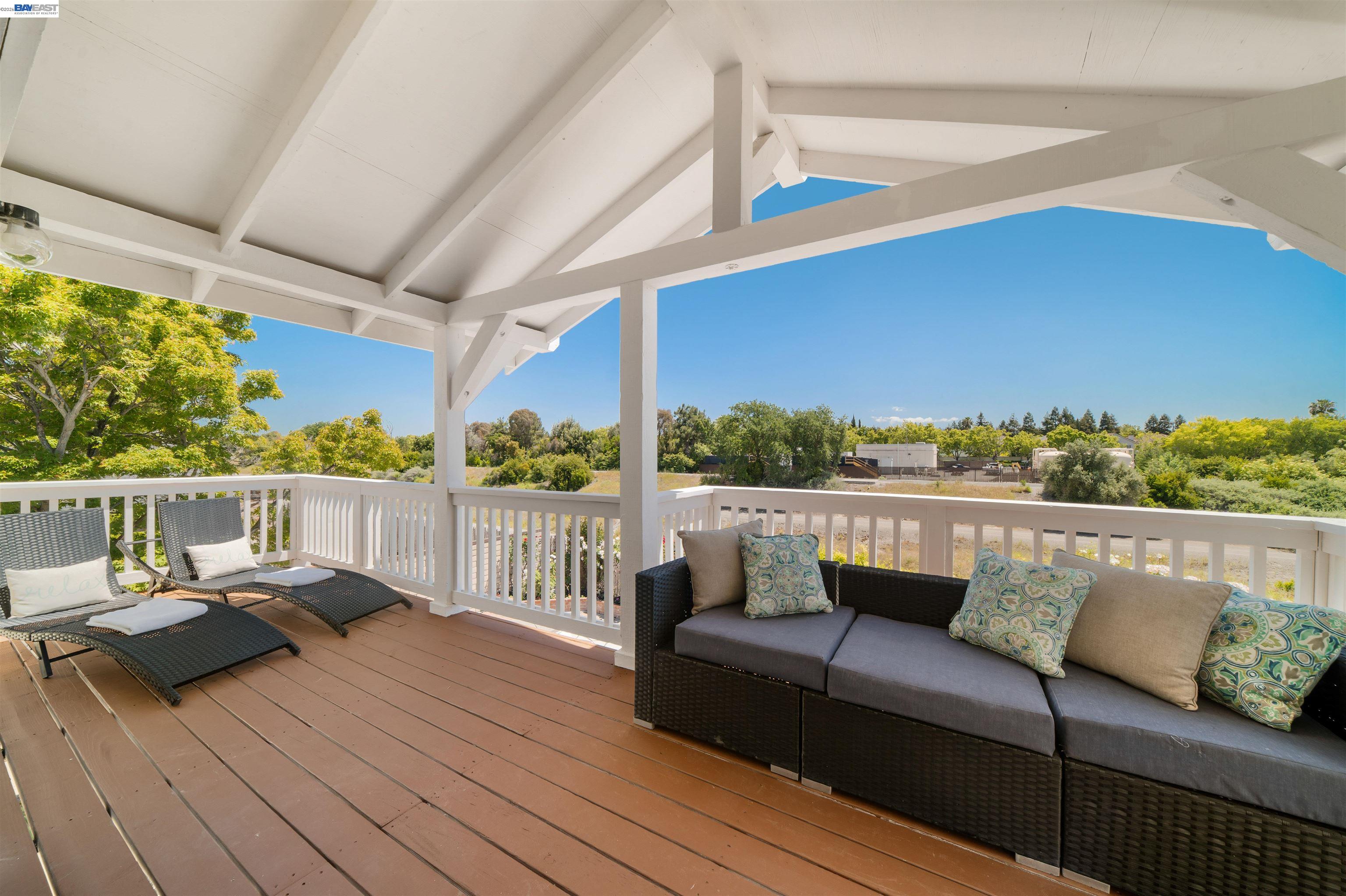 3136 Cranwood Ct