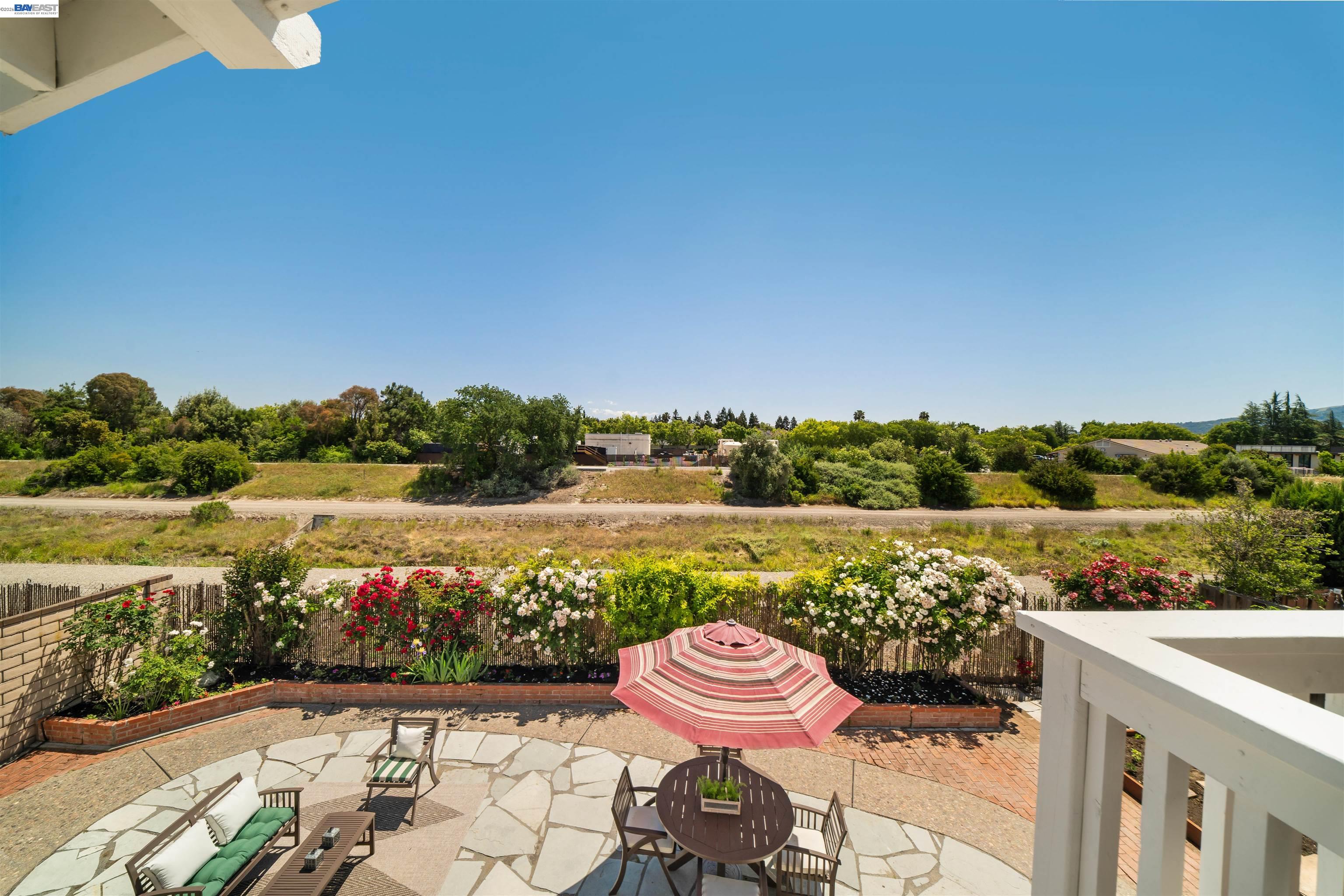 3136 Cranwood Ct