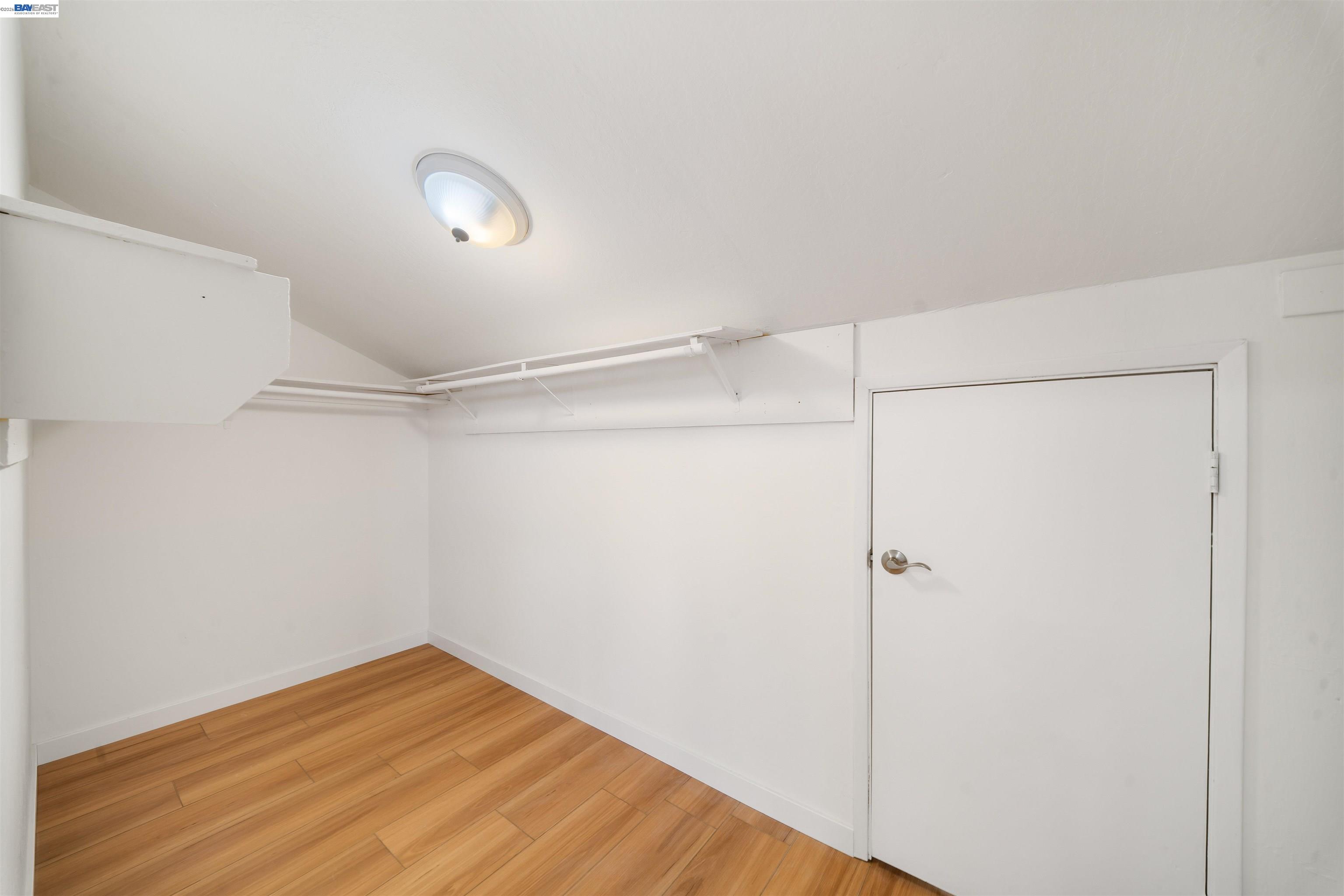 3136 Cranwood Ct