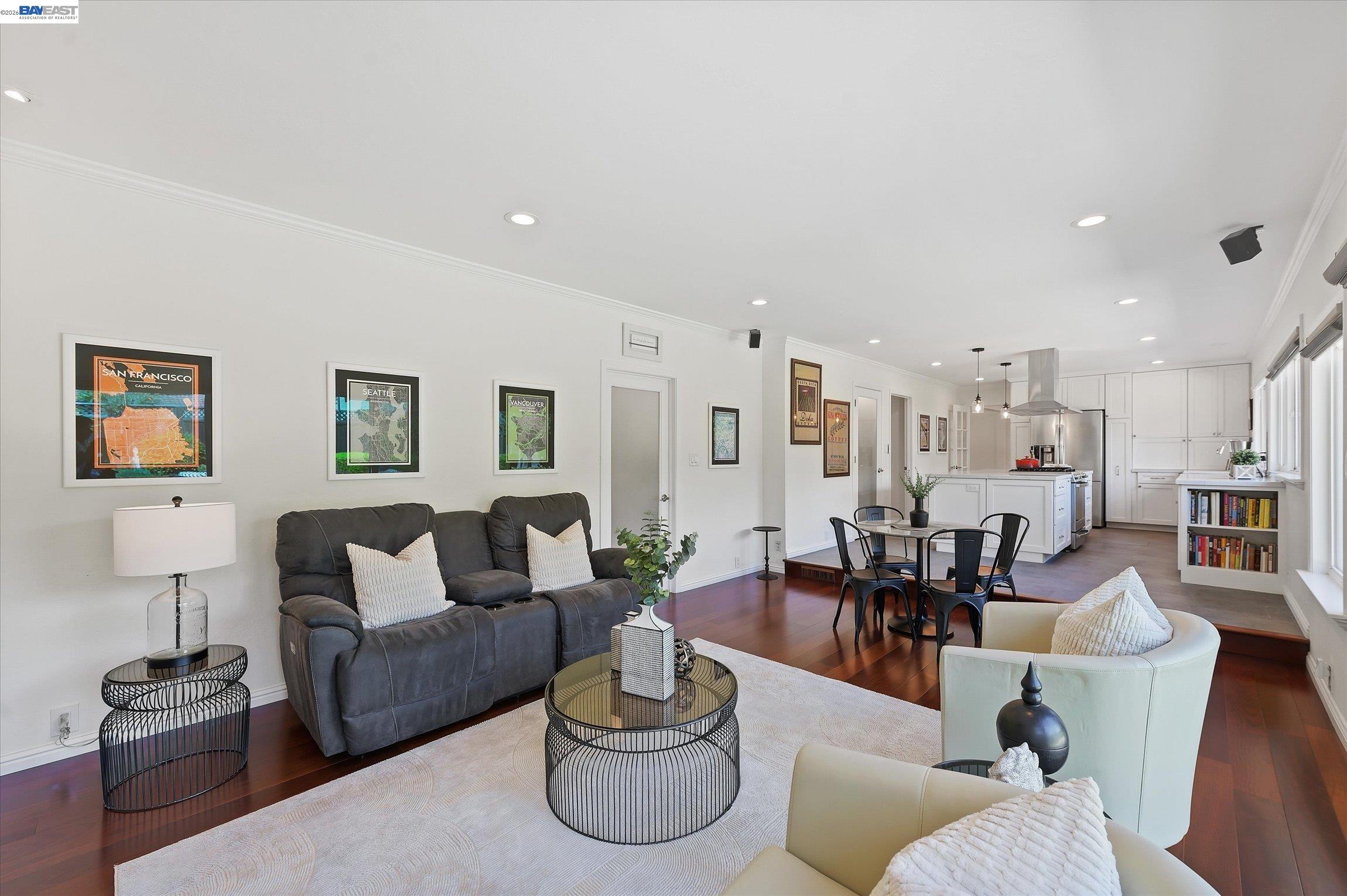 4767 Del Valle Pkwy