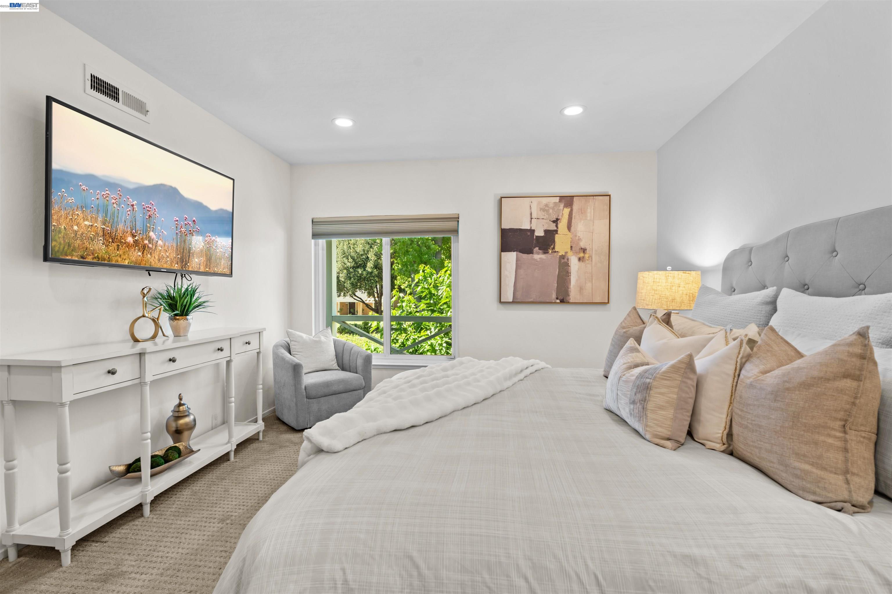 4767 Del Valle Pkwy