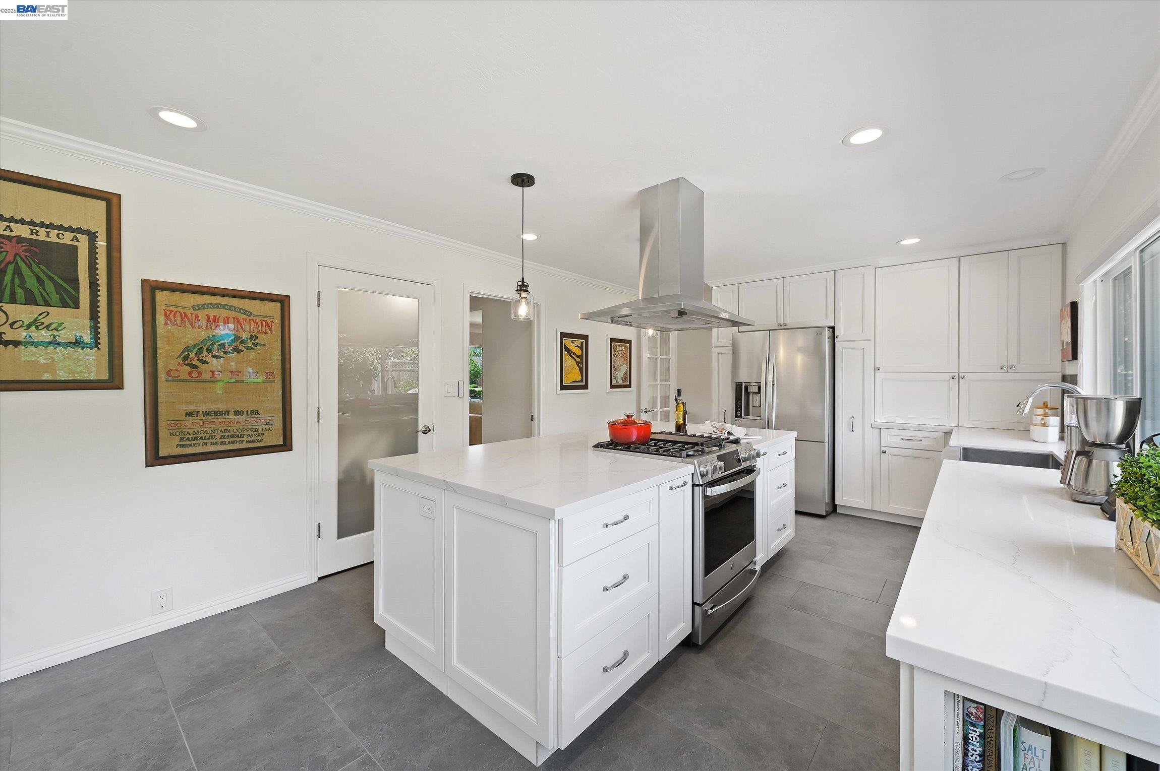 4767 Del Valle Pkwy