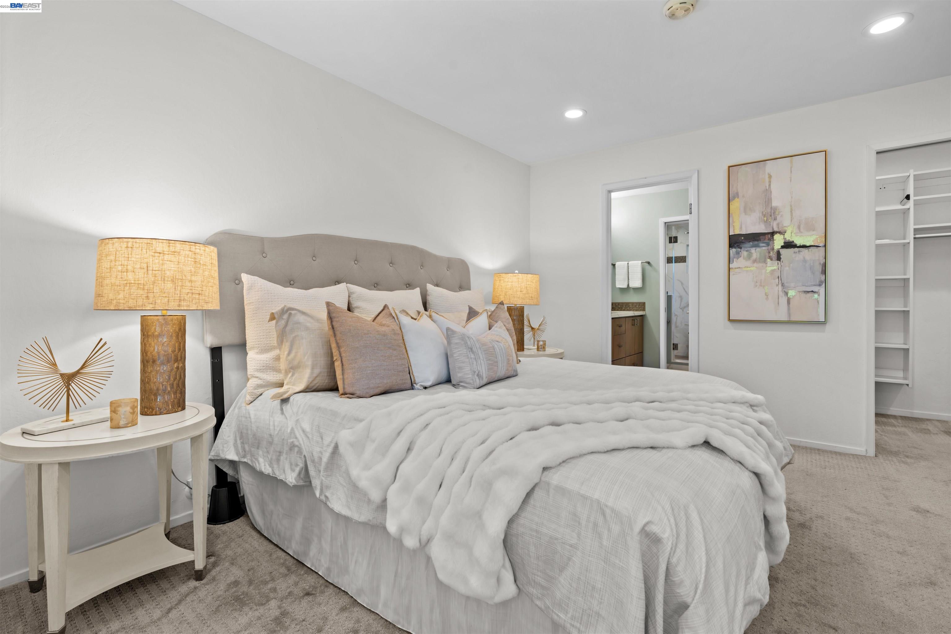 4767 Del Valle Pkwy