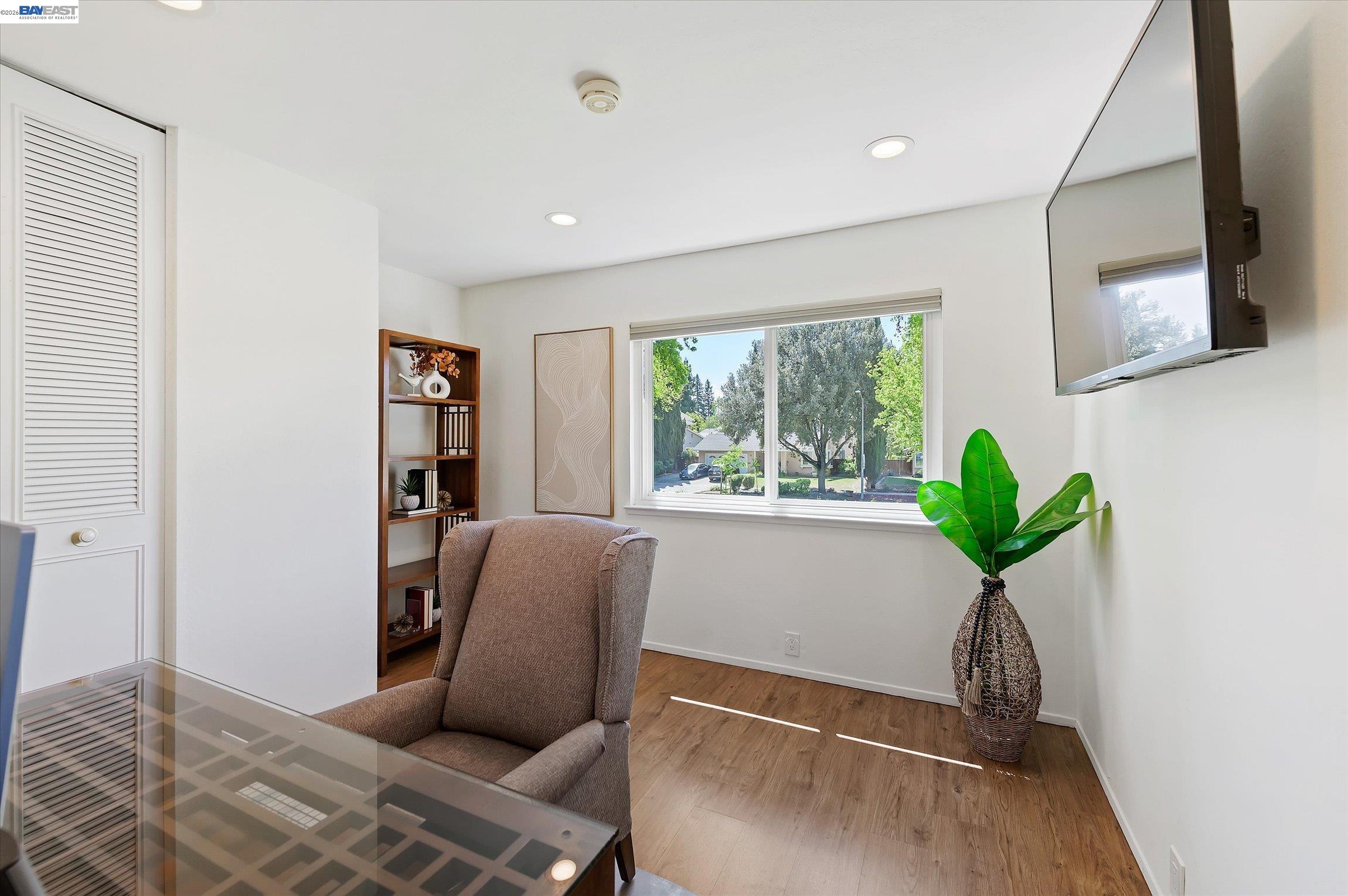 4767 Del Valle Pkwy