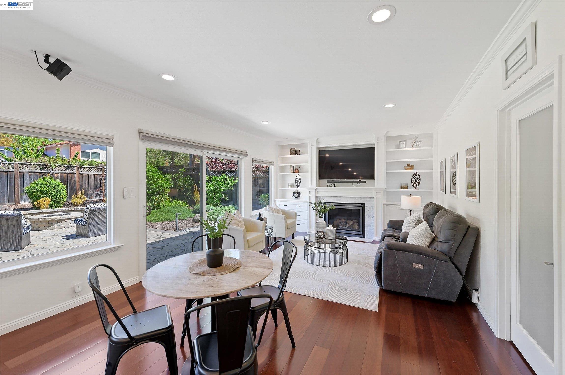4767 Del Valle Pkwy