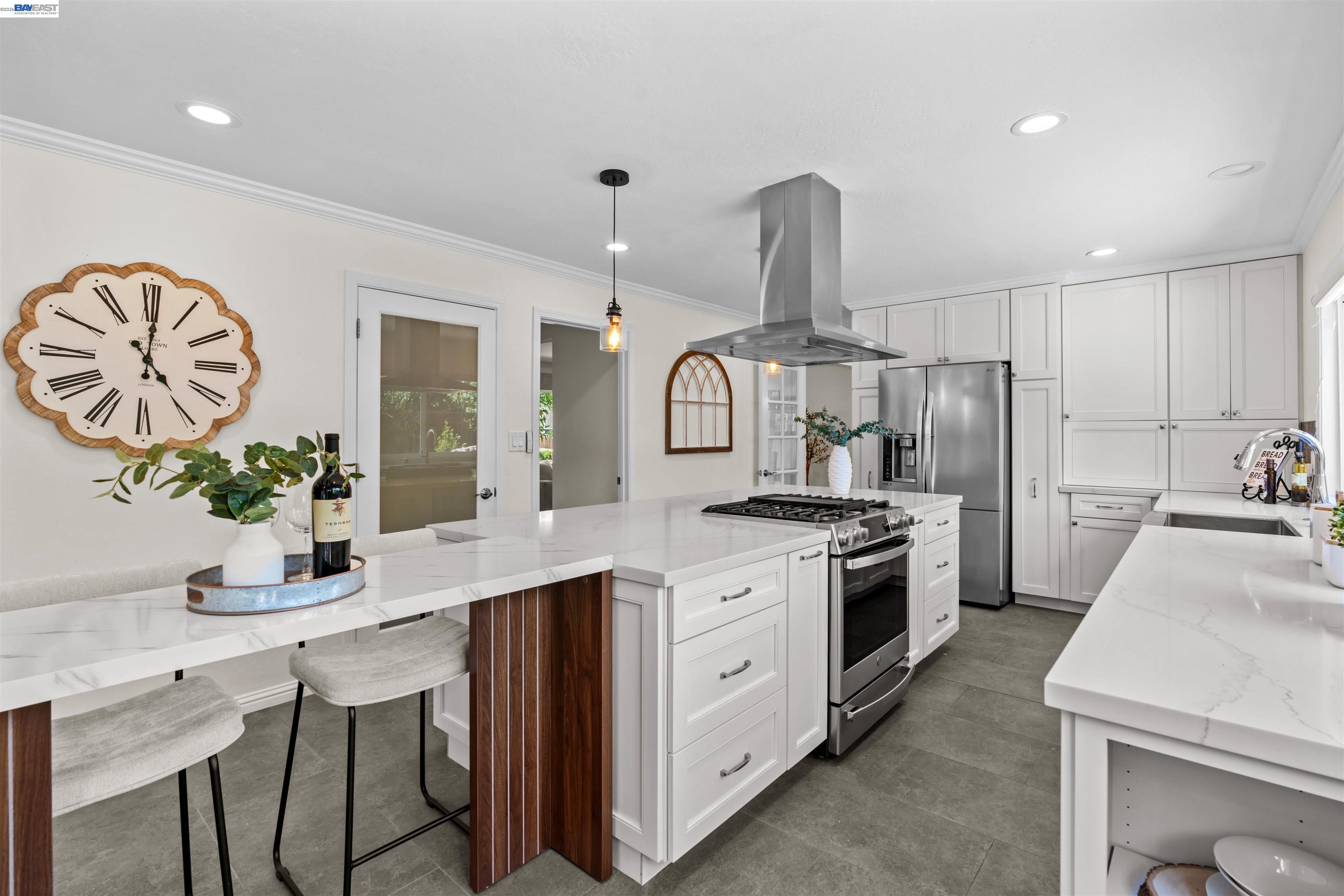 4767 Del Valle Pkwy