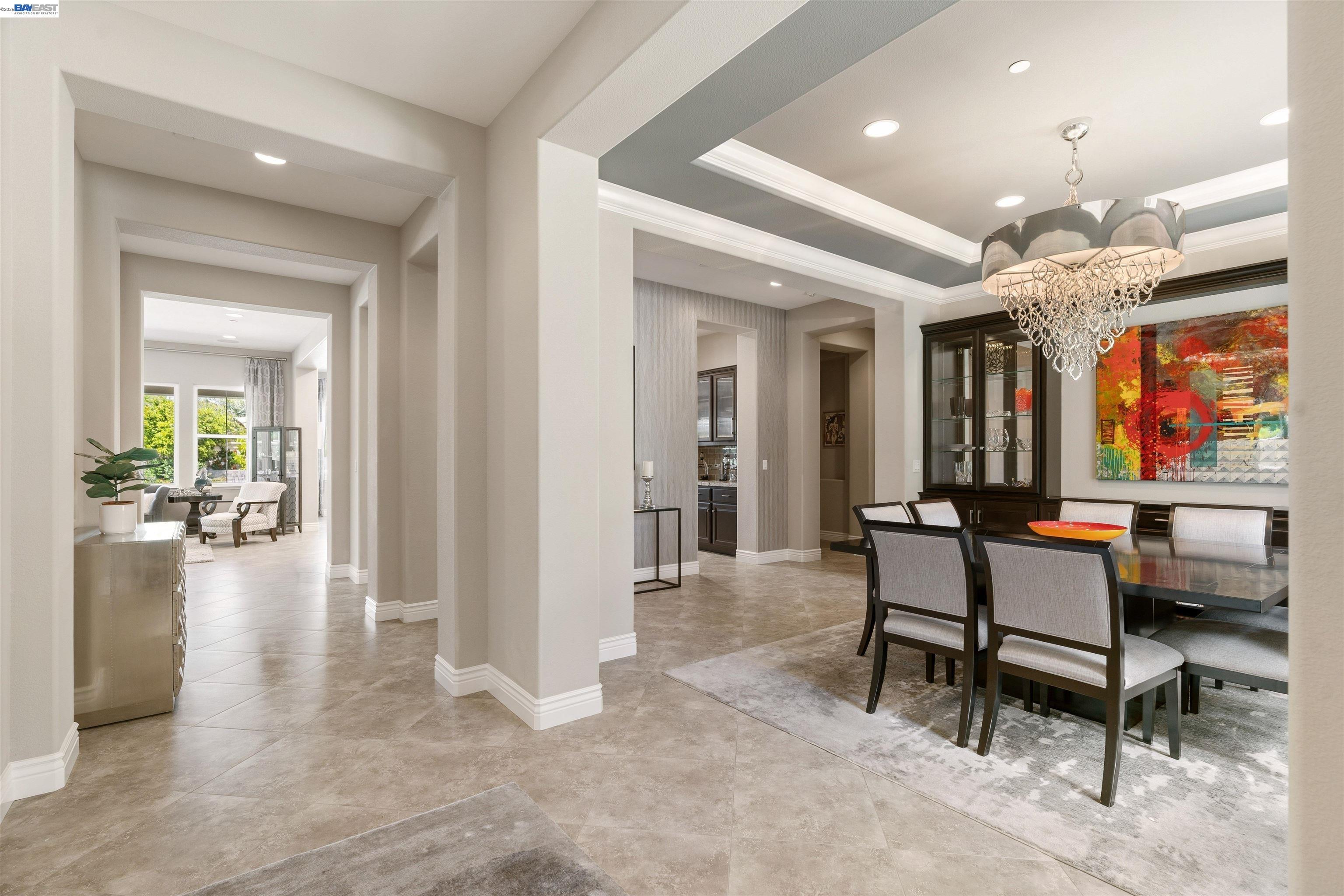 2205 Cameron Cir