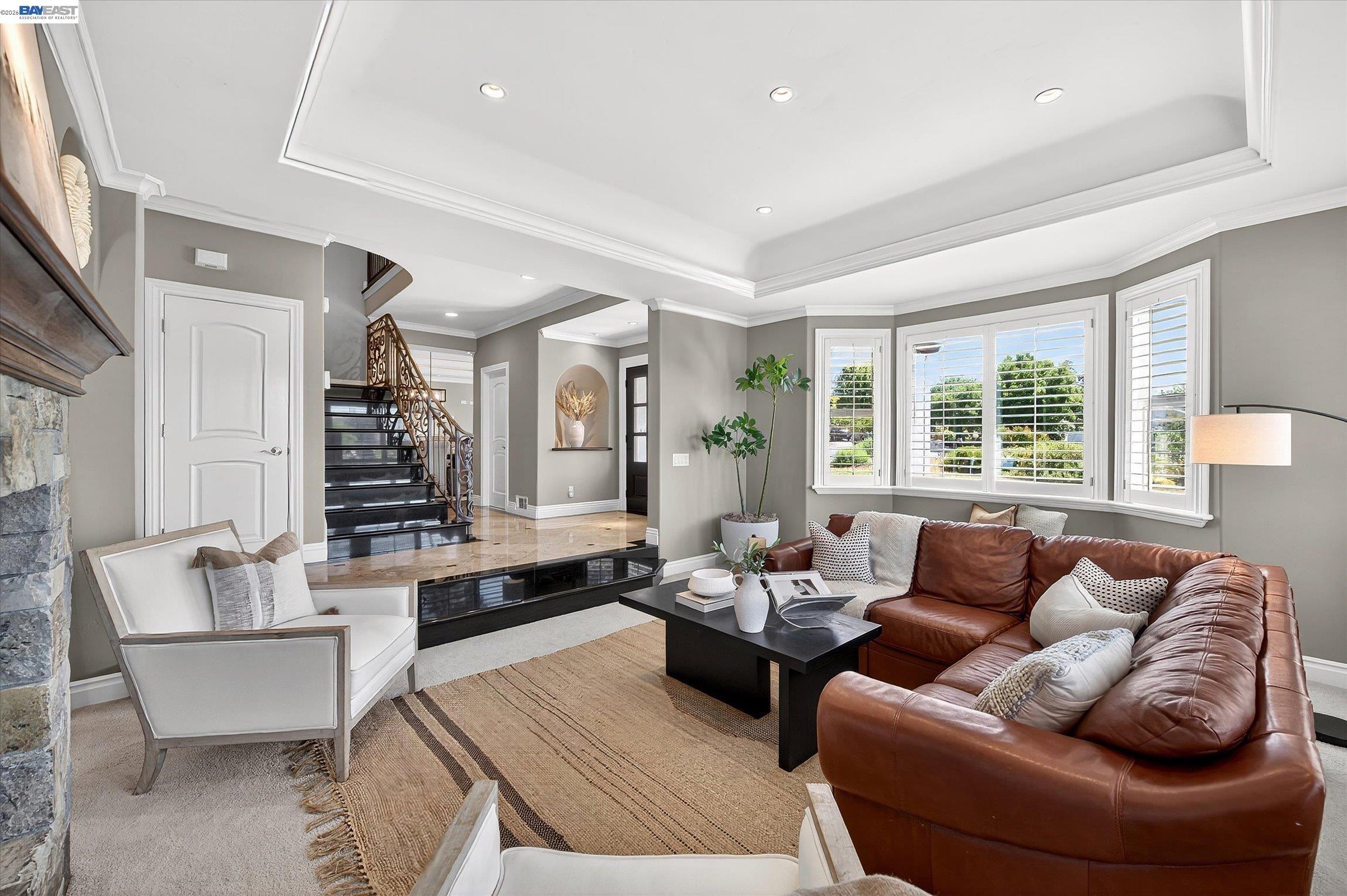 2337 Grosvenor Heights Ct