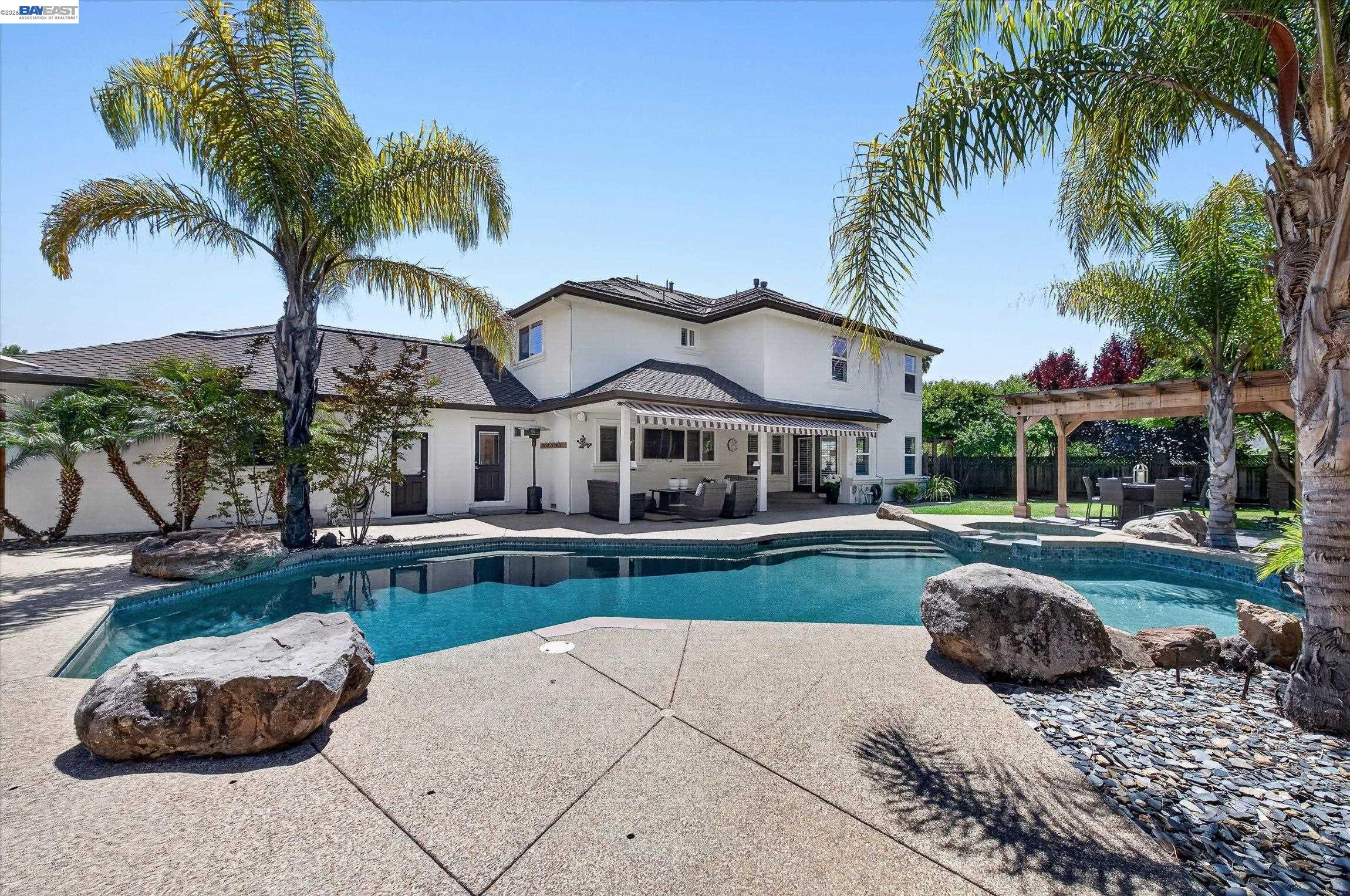 2337 Grosvenor Heights Ct