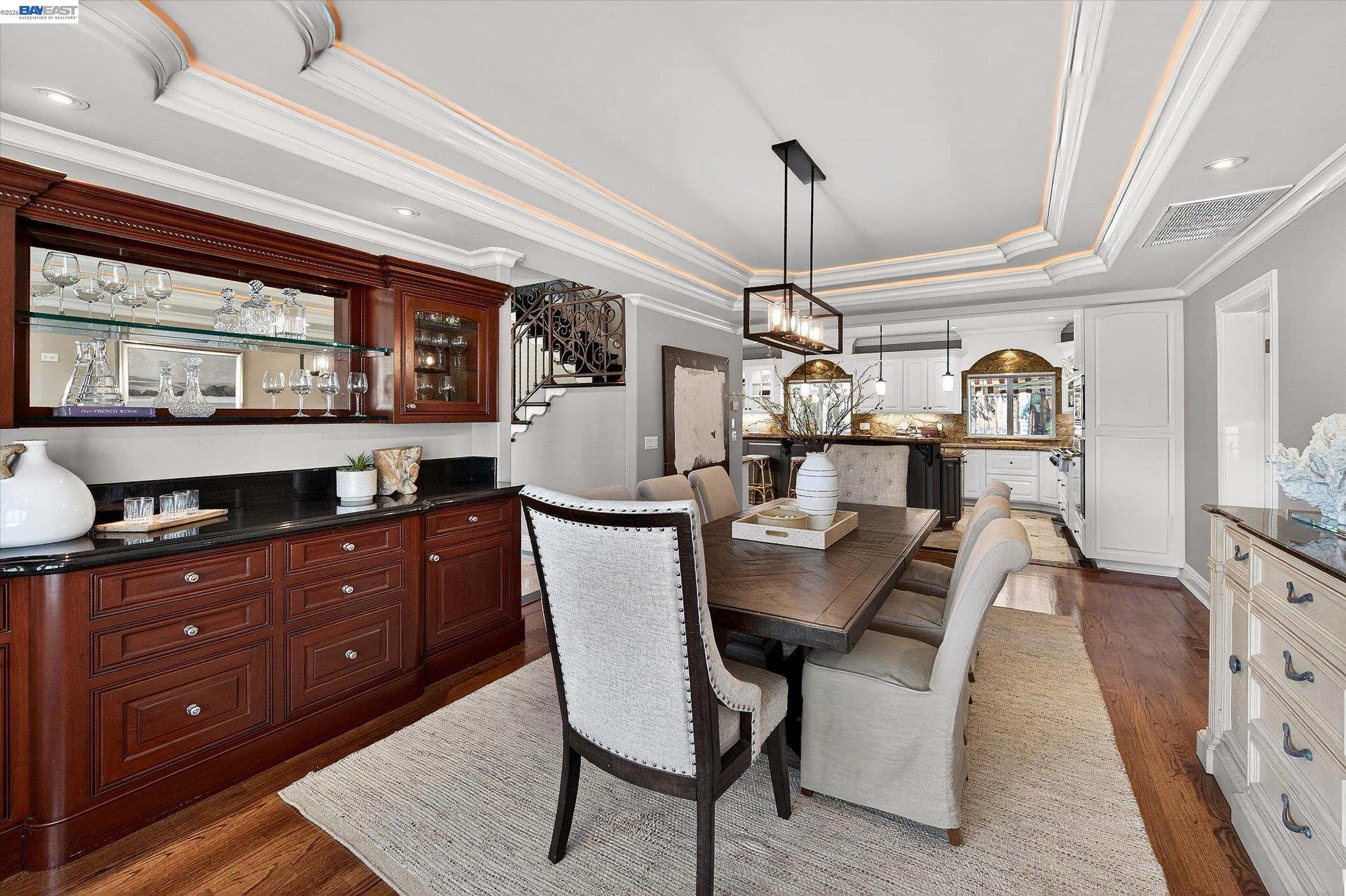 2337 Grosvenor Heights Ct