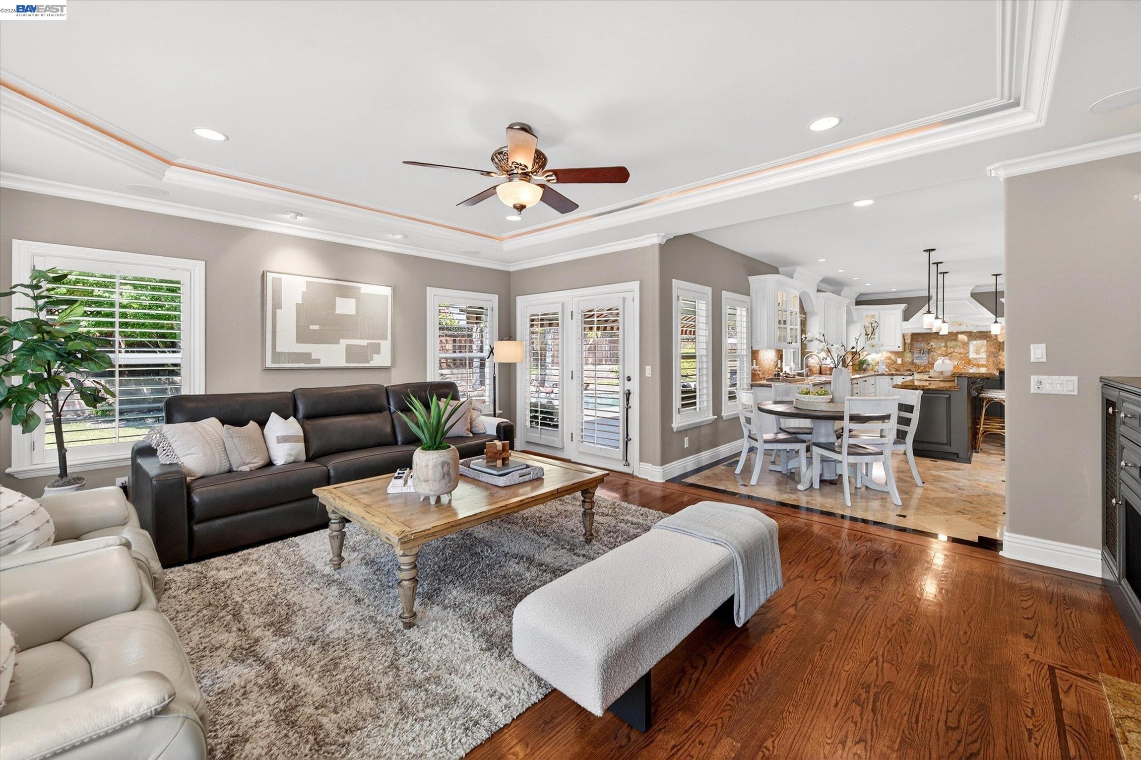 2337 Grosvenor Heights Ct